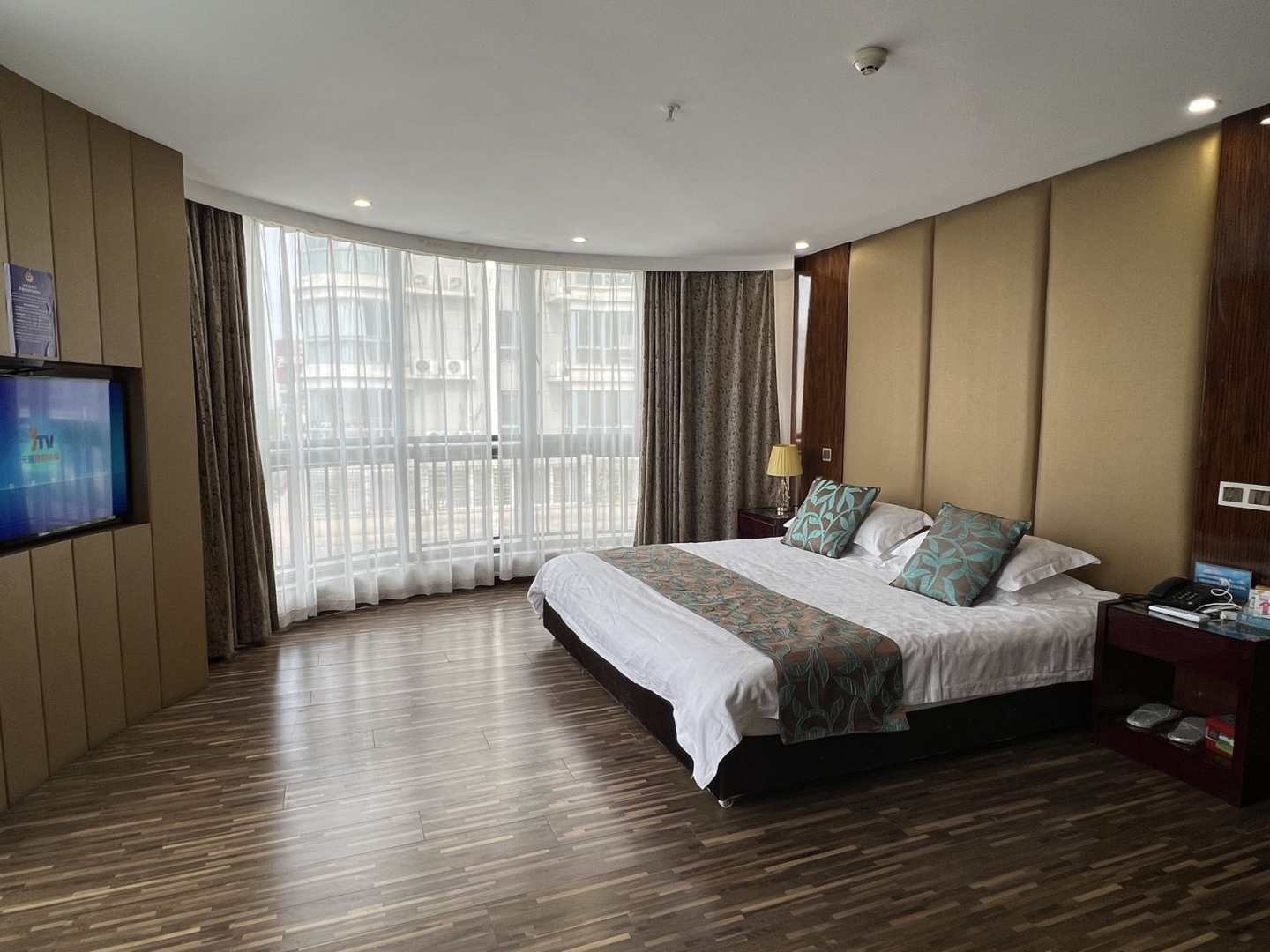 金海湾商务宾馆(万昌中路店)
