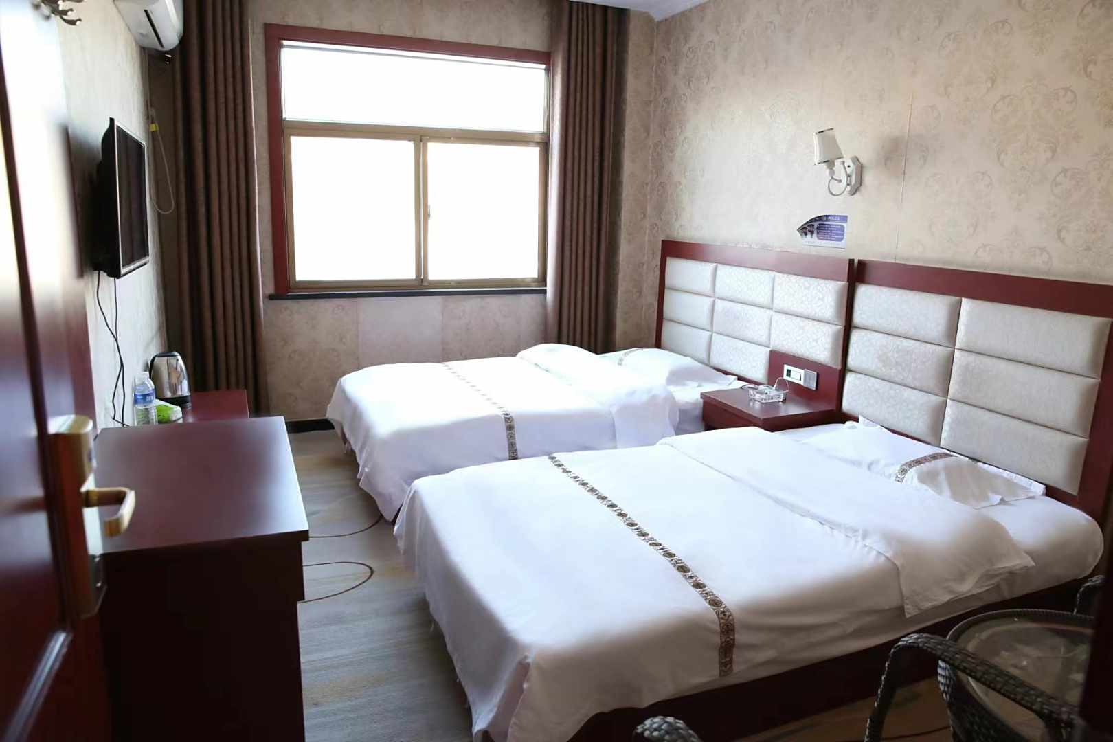 三鑫宾馆(老城路店)