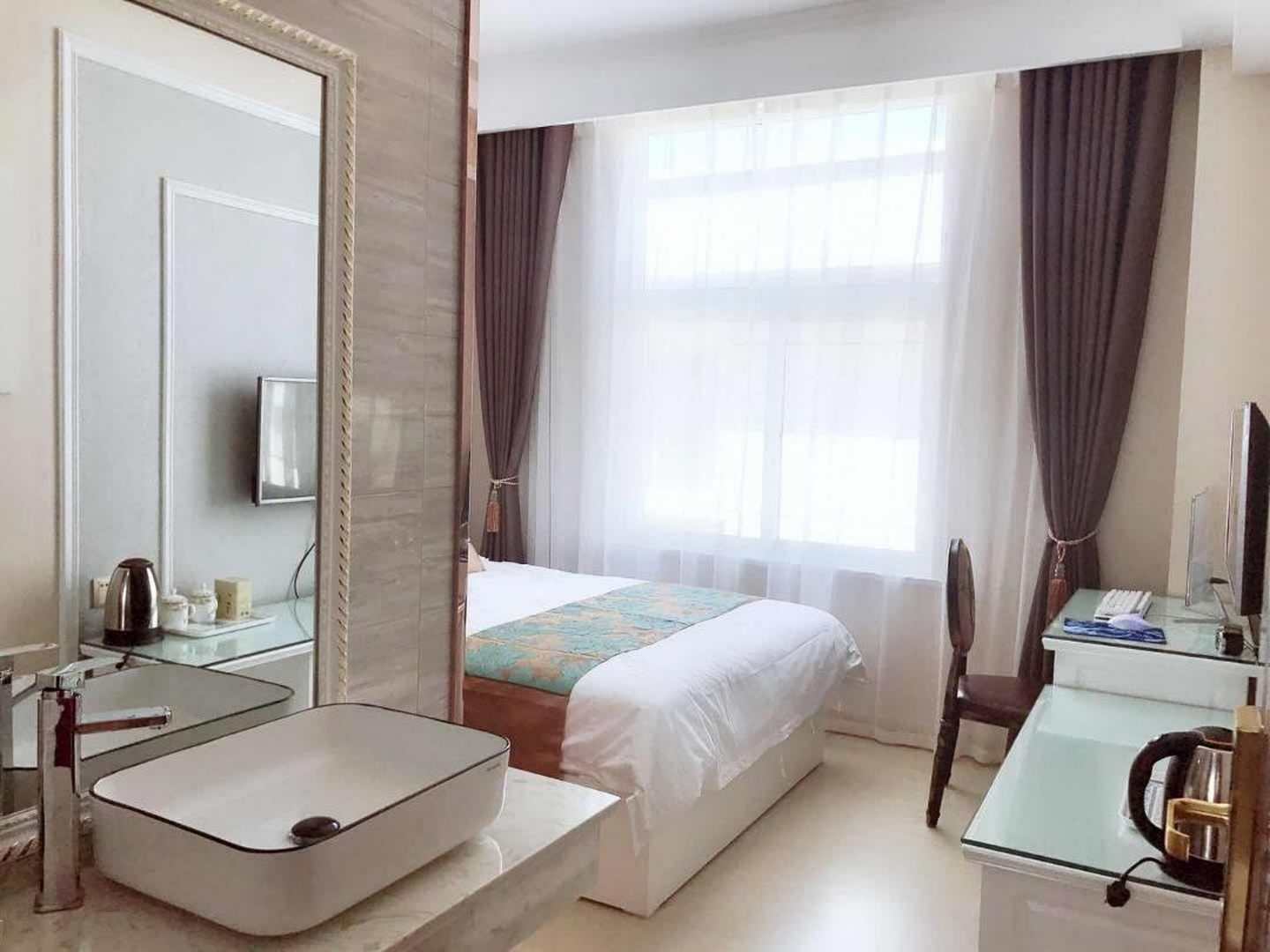 寧國三李紅賓館