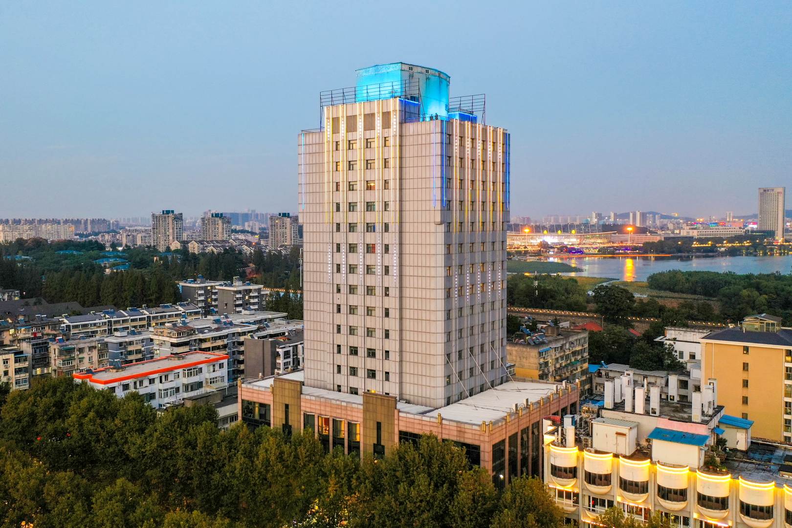 南京富建城市酒店