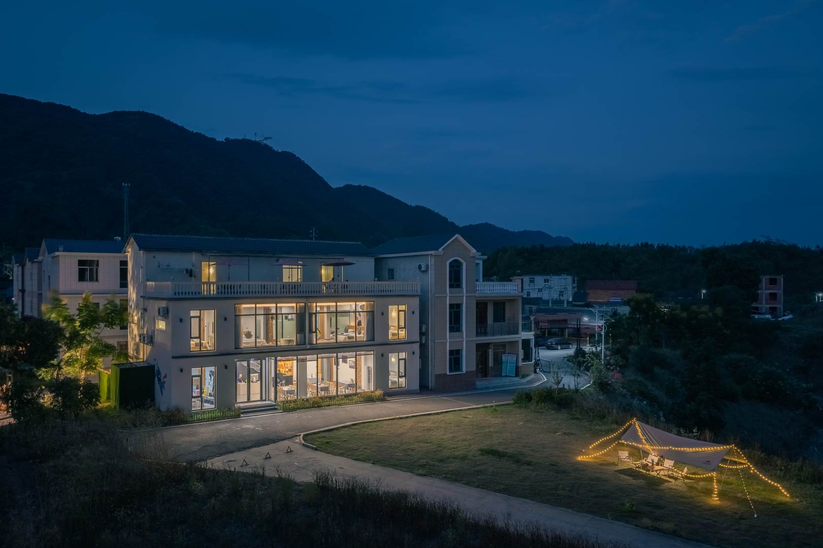 仙岛湖湖色设计师民宿