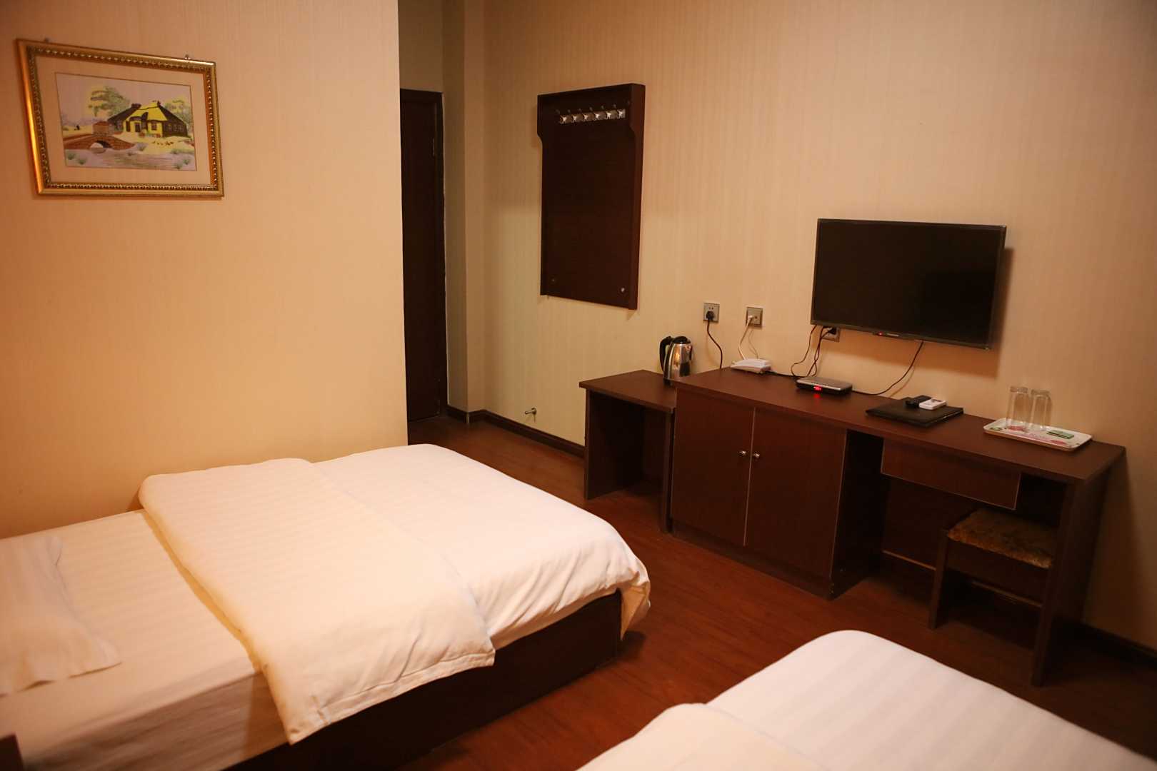 友谊商务宾馆(304省道店)