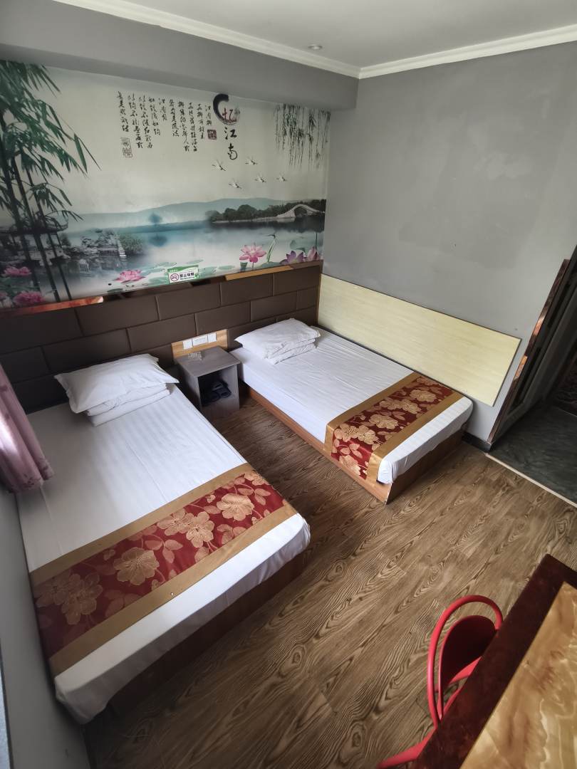 吐鲁番国友宾馆(老城西路)