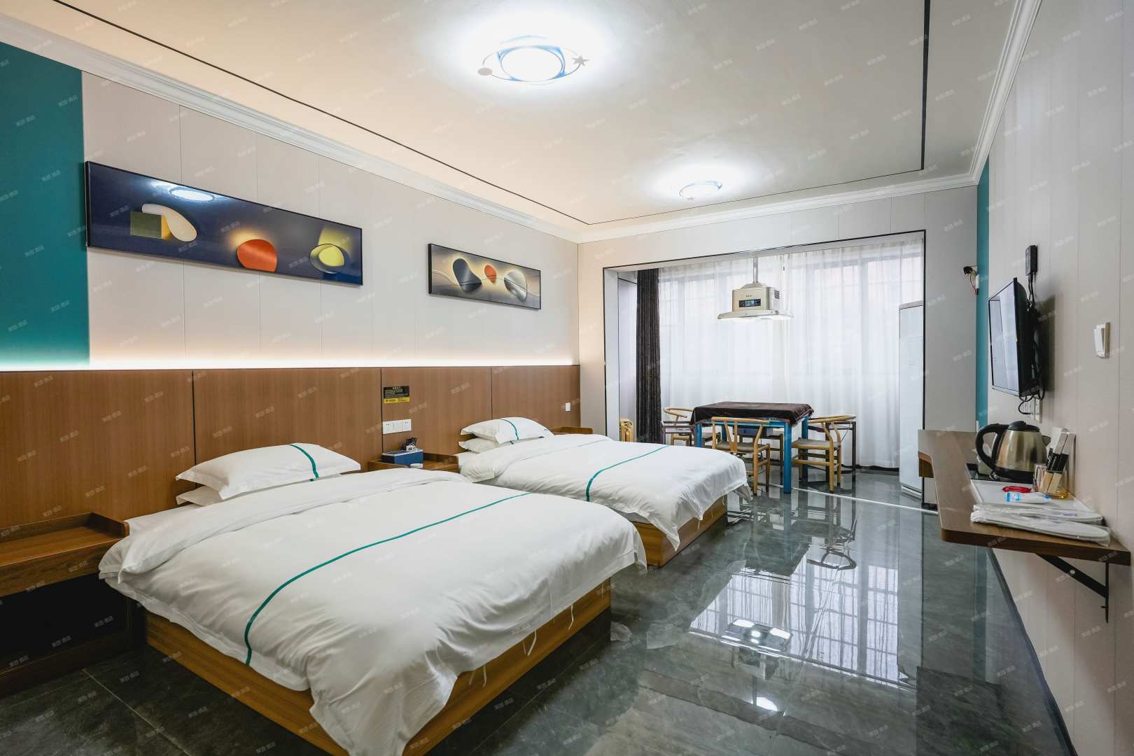 兴晨酒店(南昌国威路地铁站店)