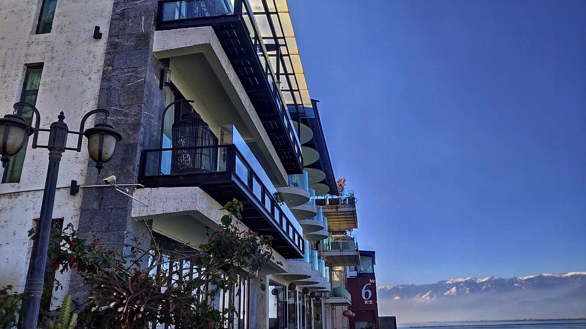 大理洱边风观海酒店