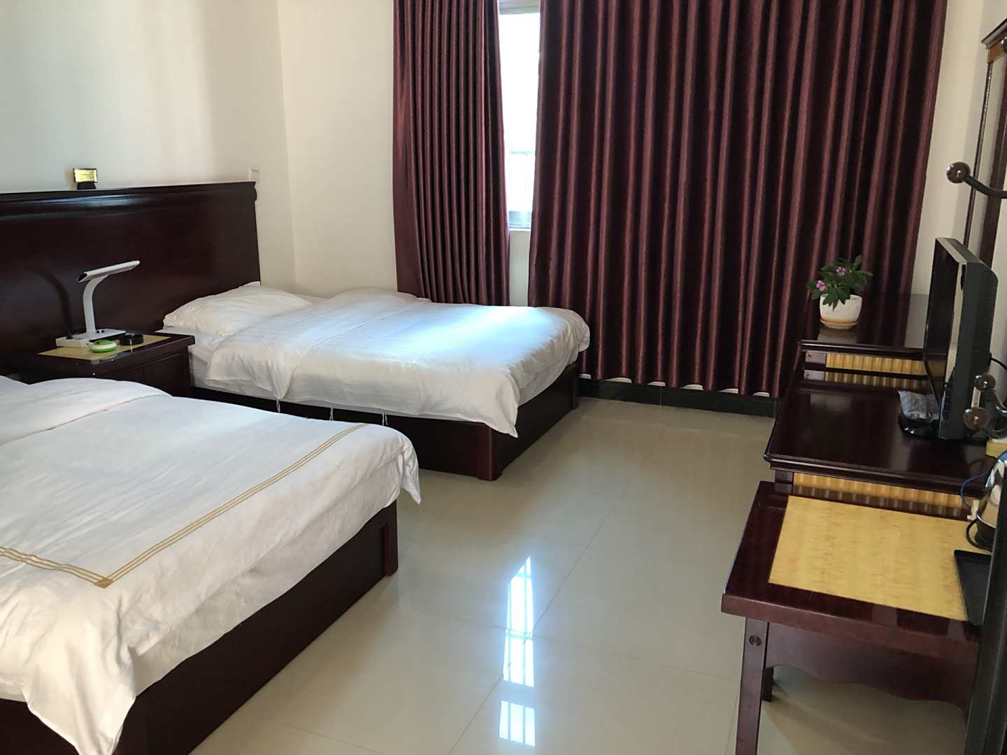 瑞华酒店