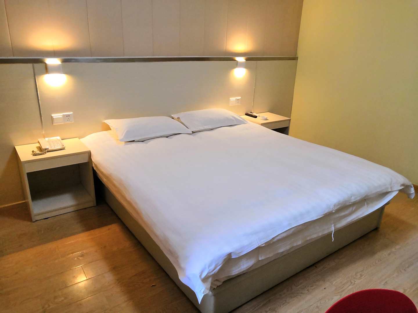 怡然之家商务宾馆(济宁车站东路店)