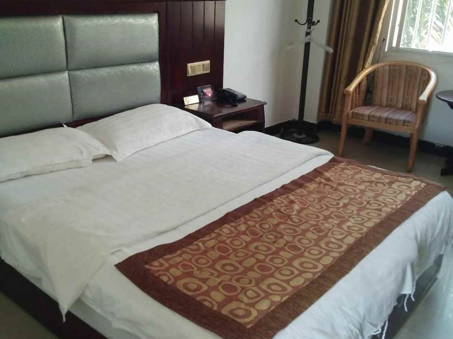 瑞丽丽园宾馆(瑞宏路店)