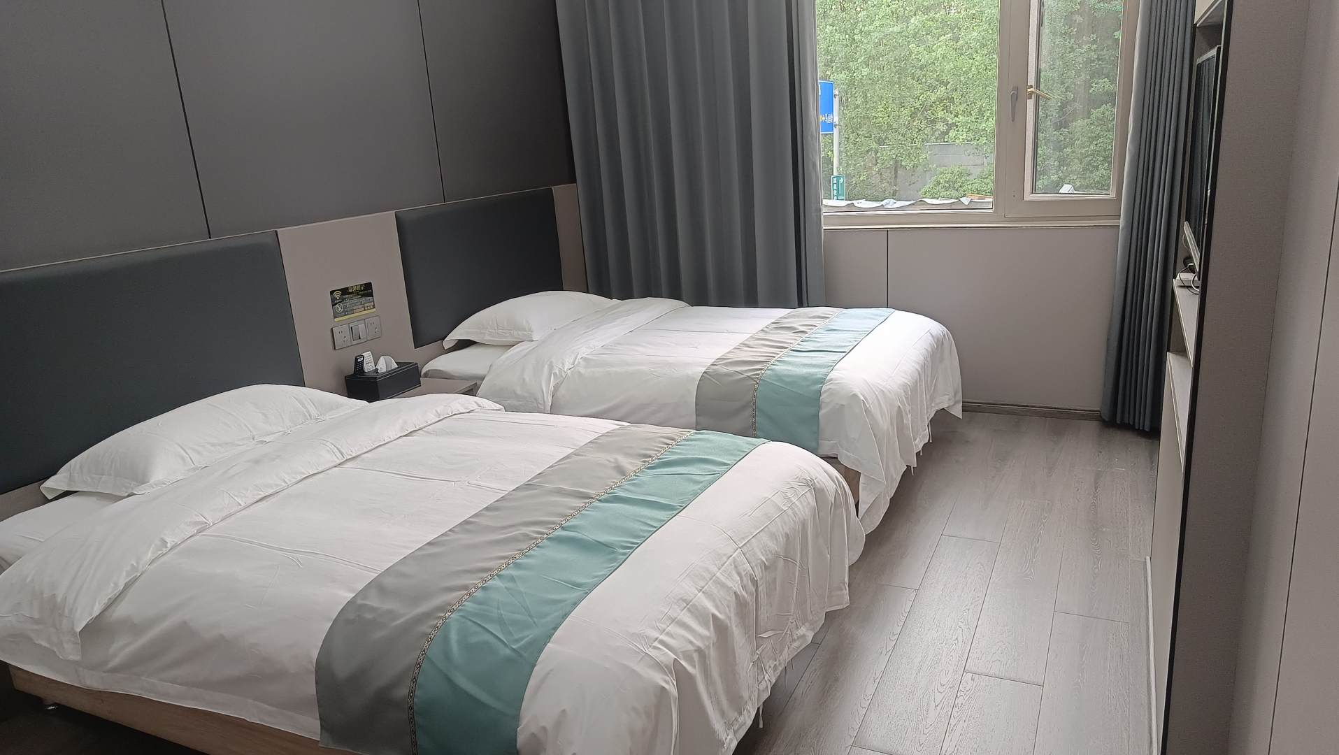 庐山依家宾馆(东林大佛店)