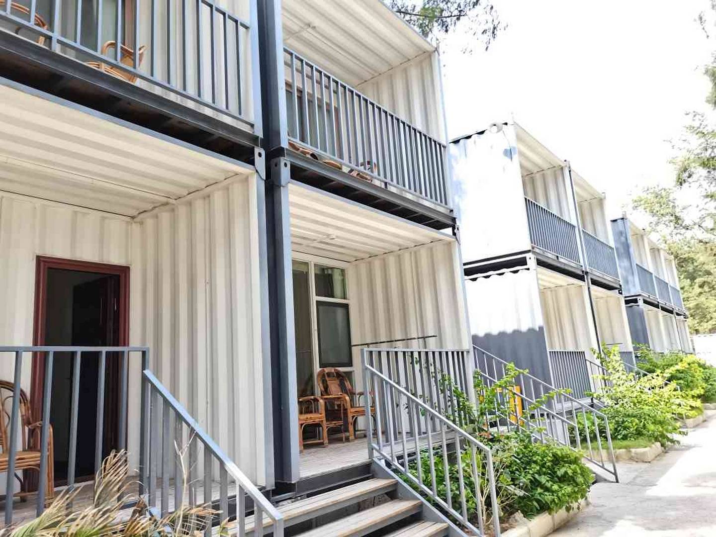 东兴十里海景客栈