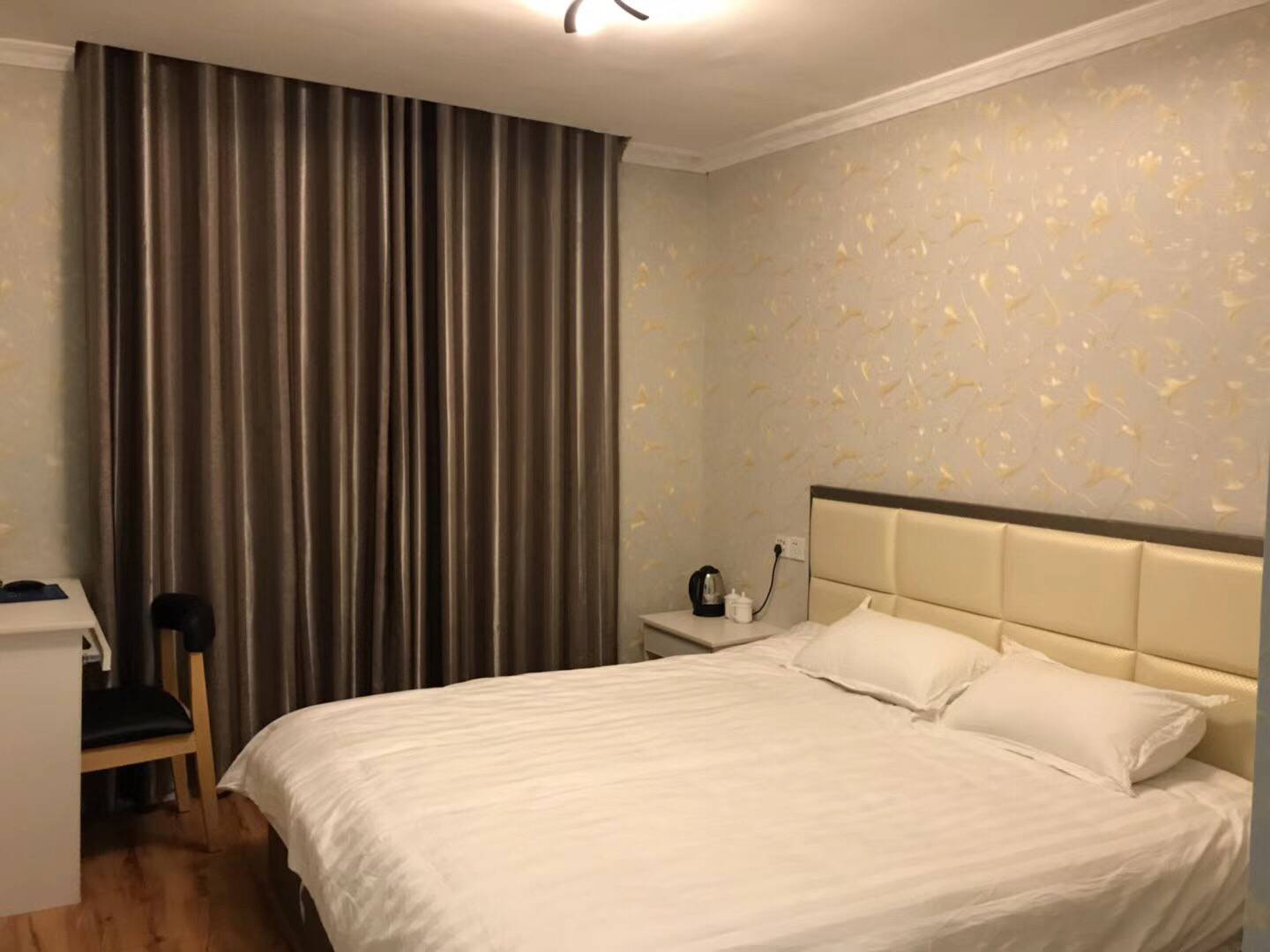 翰林快捷宾馆(利辛店)
