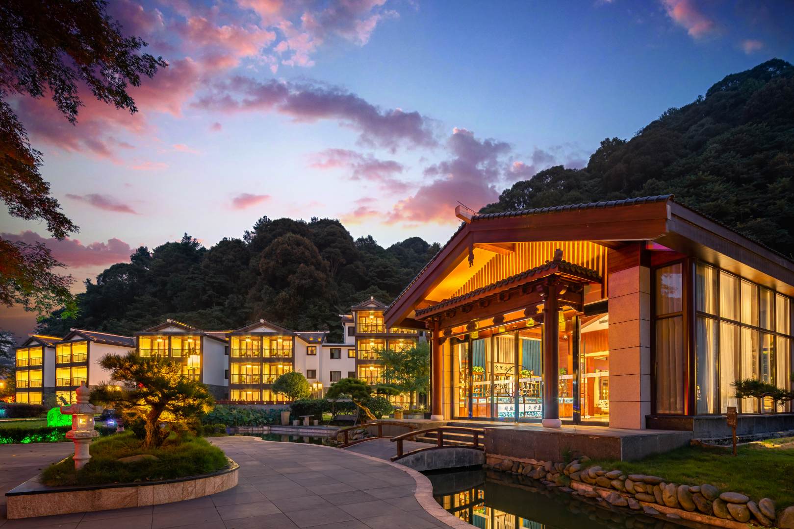 梵净山栖溪酒店
