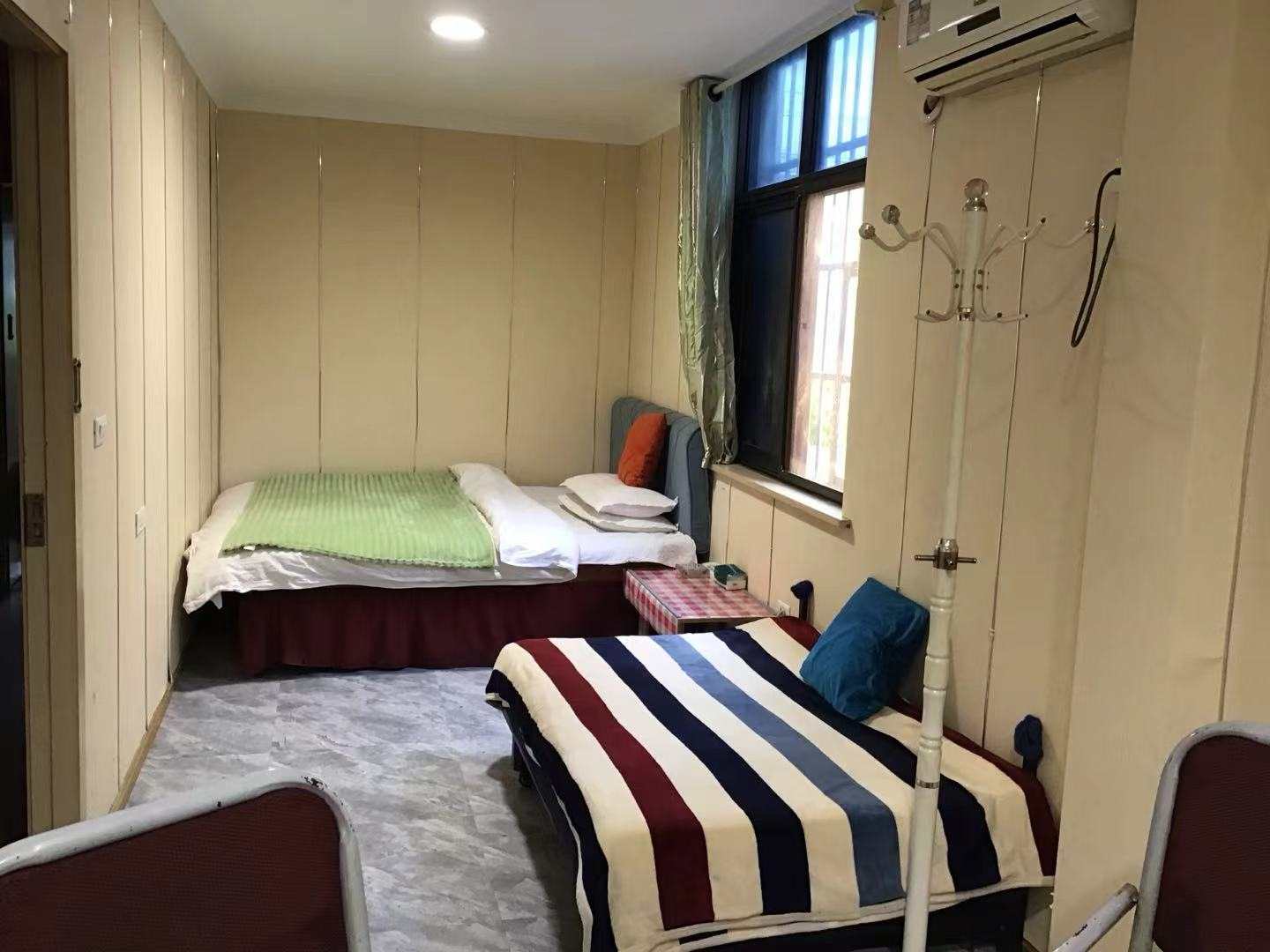 天天住宿