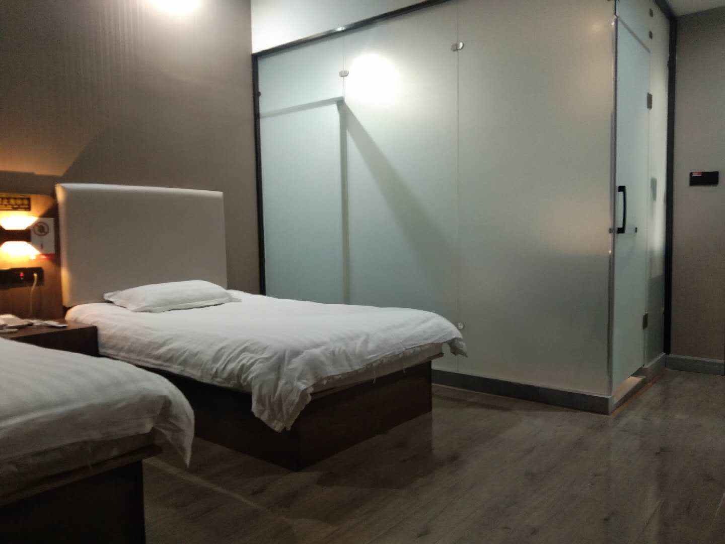 五安商务宾馆(俞范东路店)