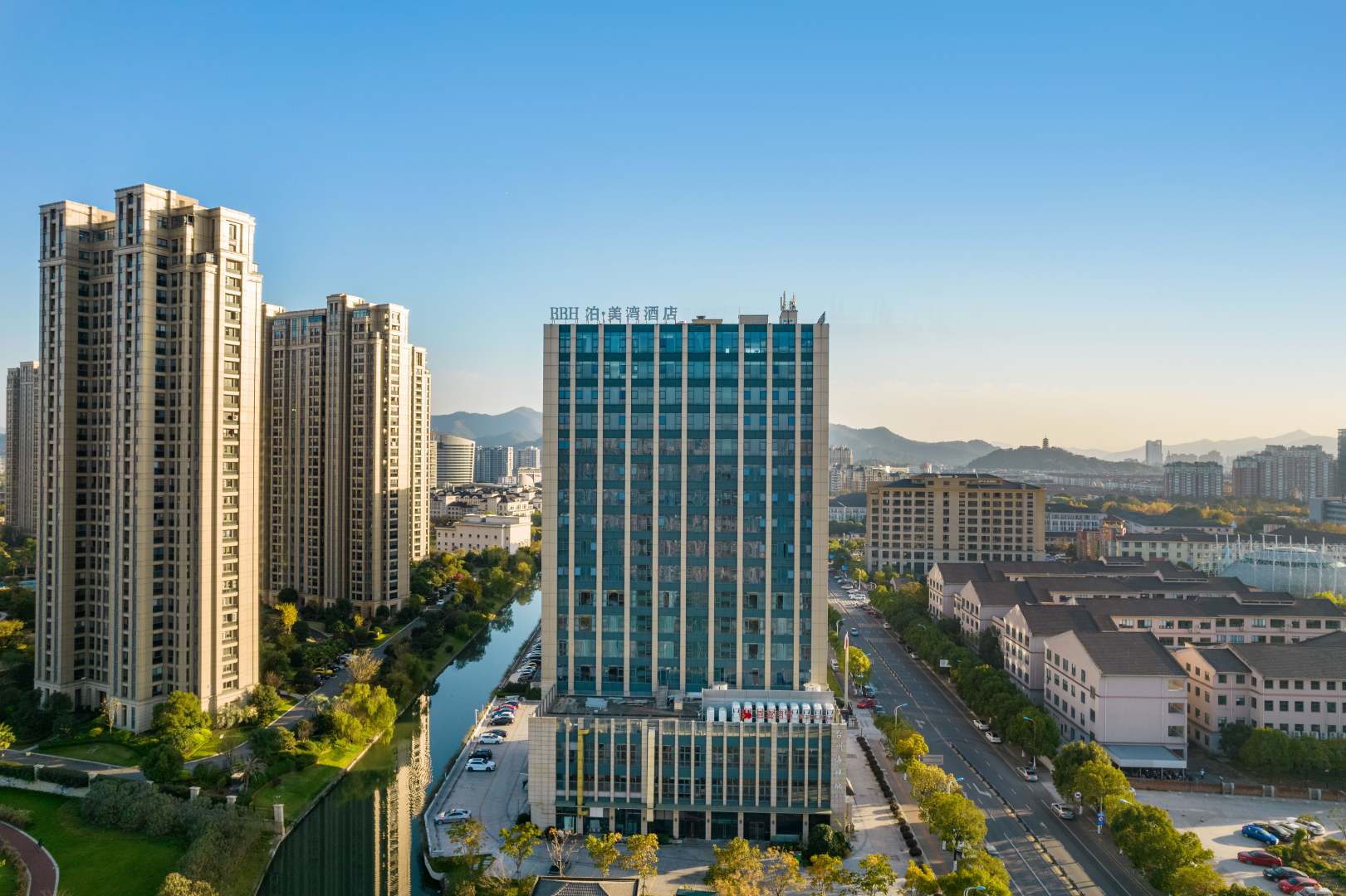 泊美湾酒店(绍兴东站店)