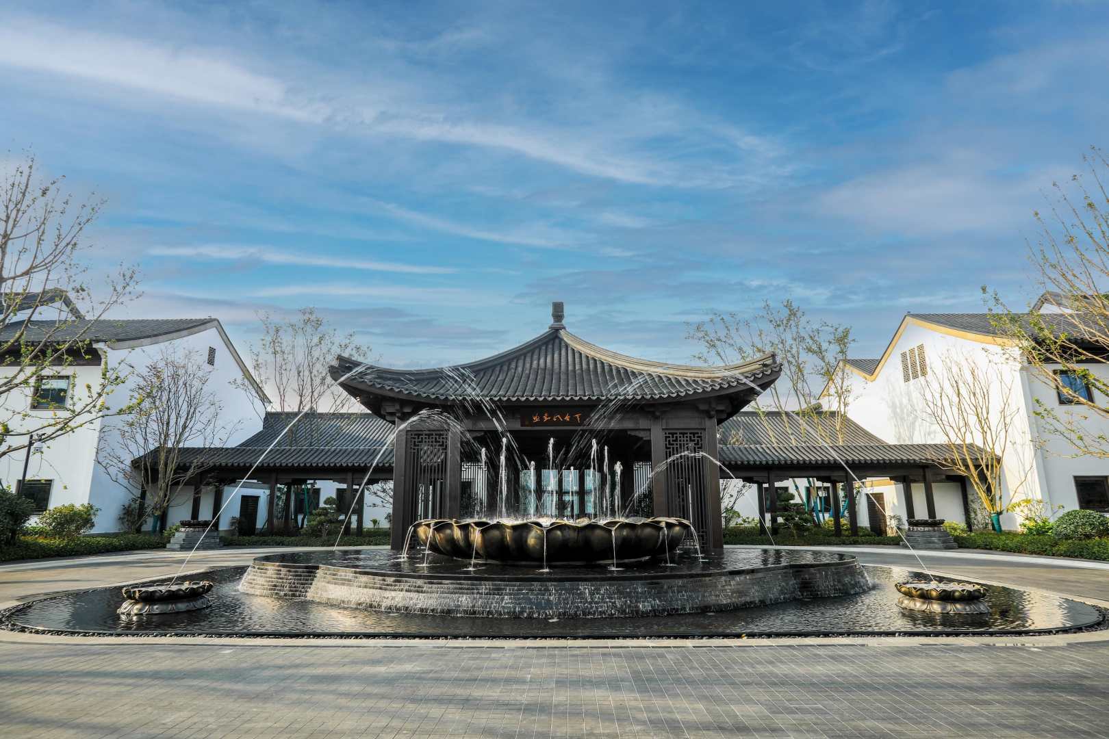新野集团天台山嘉助酒店