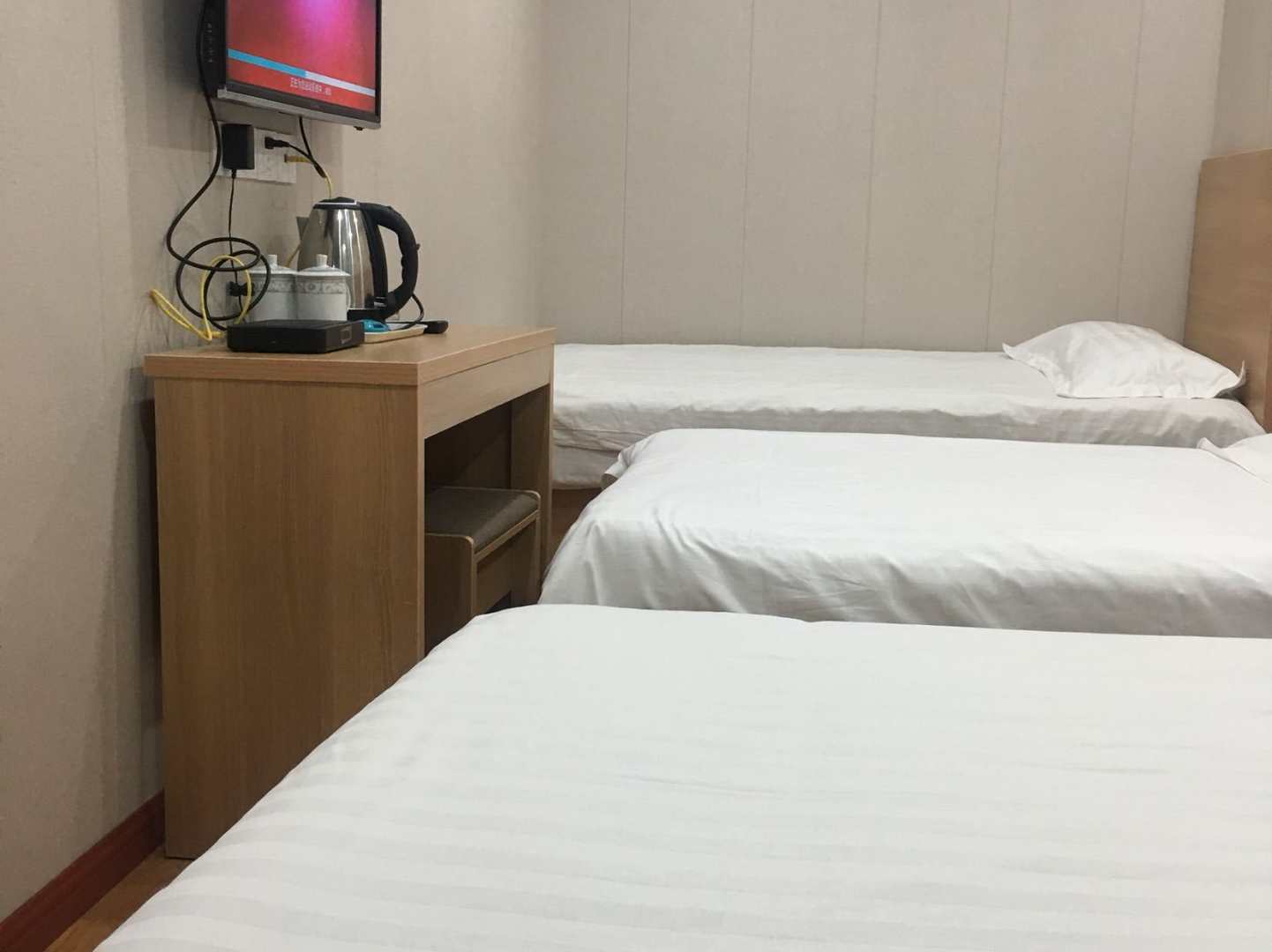 苏州人民路君威商务酒店