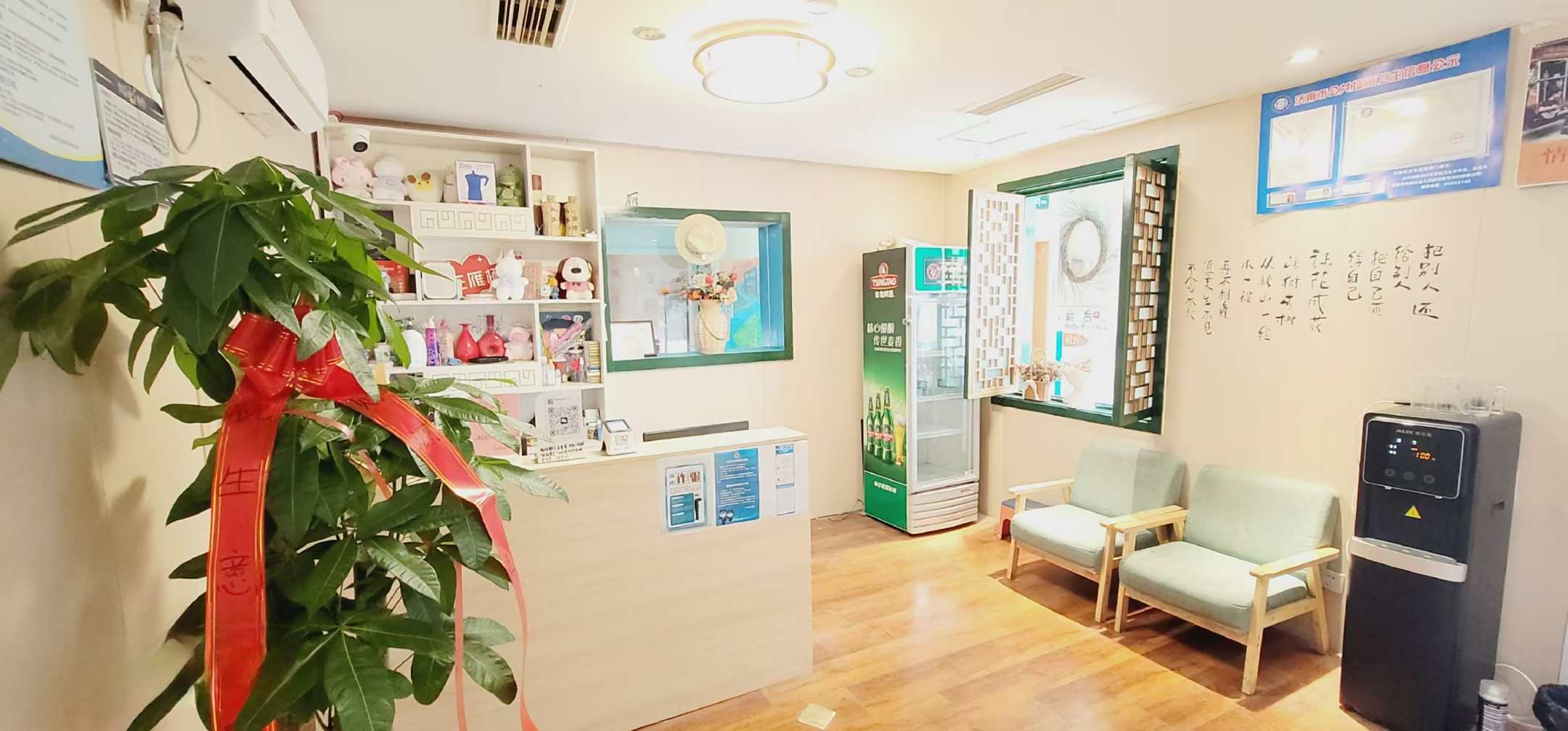 雁栖UMA青年旅舍(济南大明湖店)