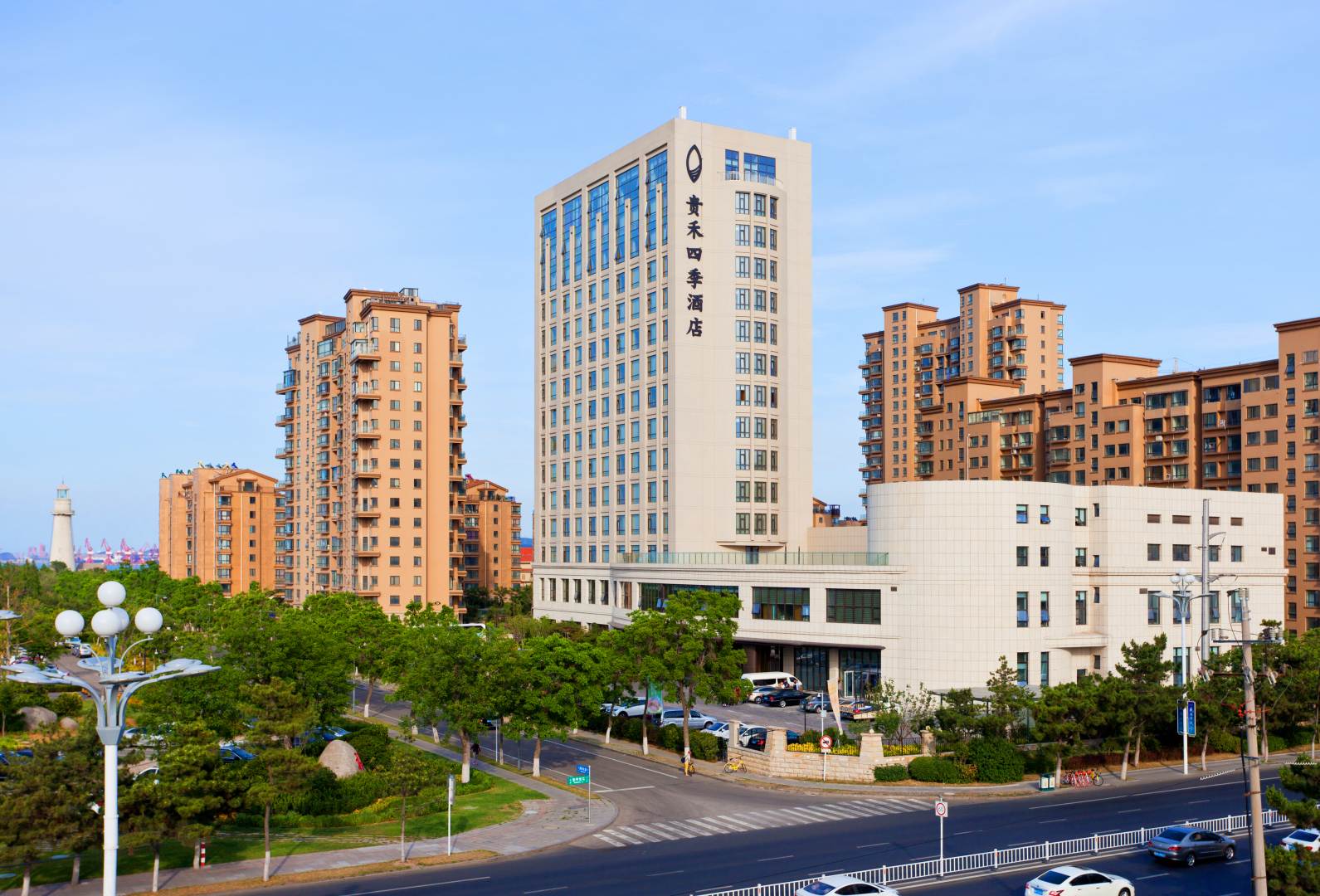 贵禾四季酒店(滨海大道店)