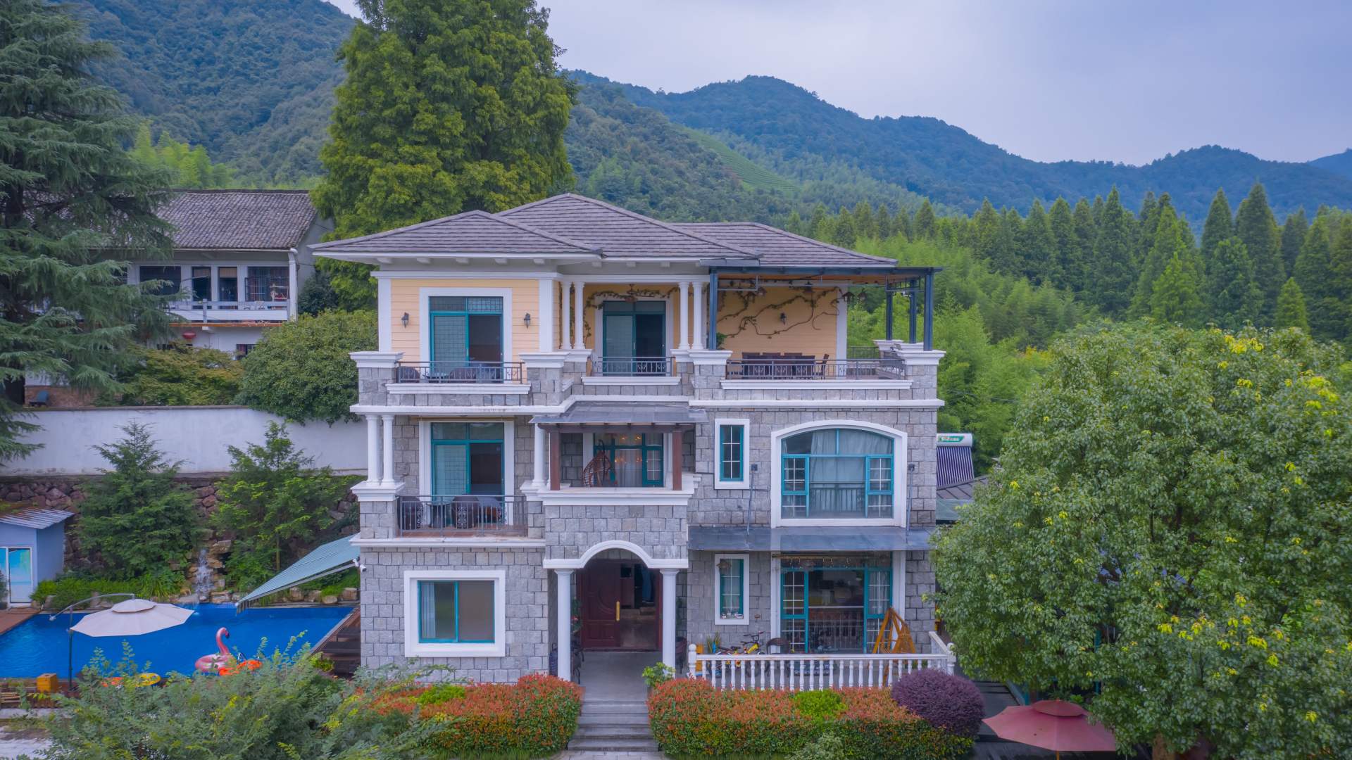 德清筏头紫霞山庄