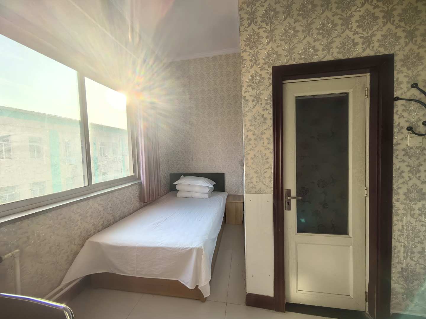 新星宾馆(渤海二十一路店)