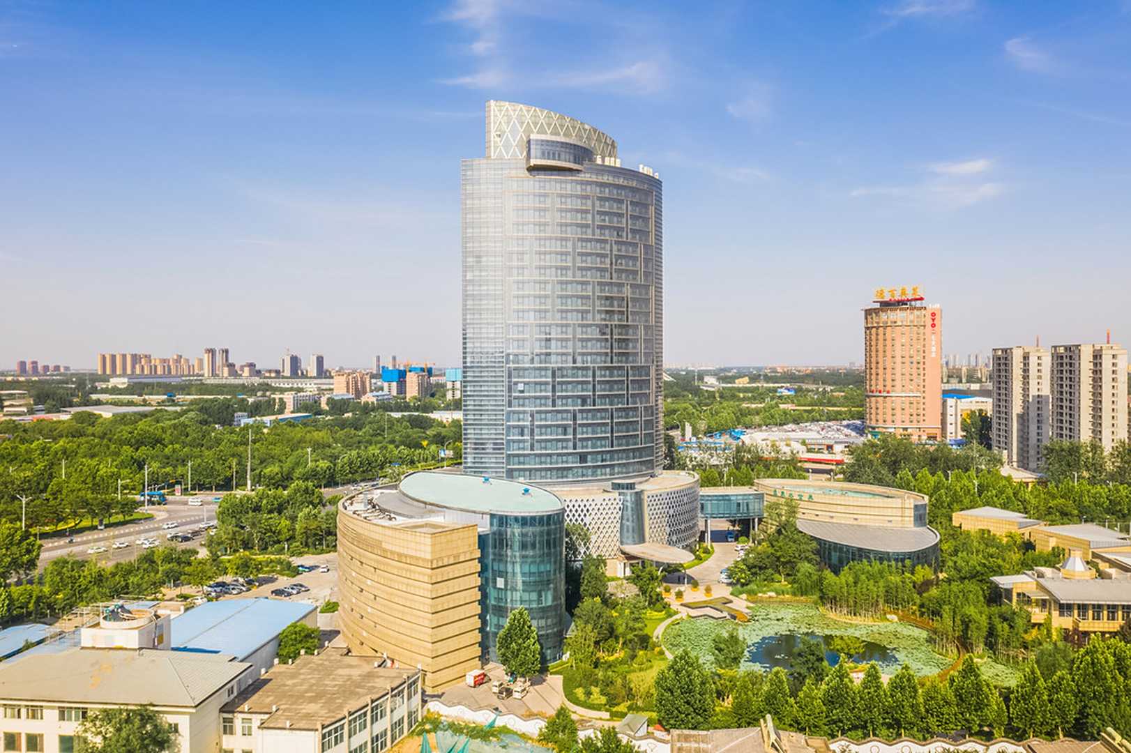 德州凤冠假日酒店