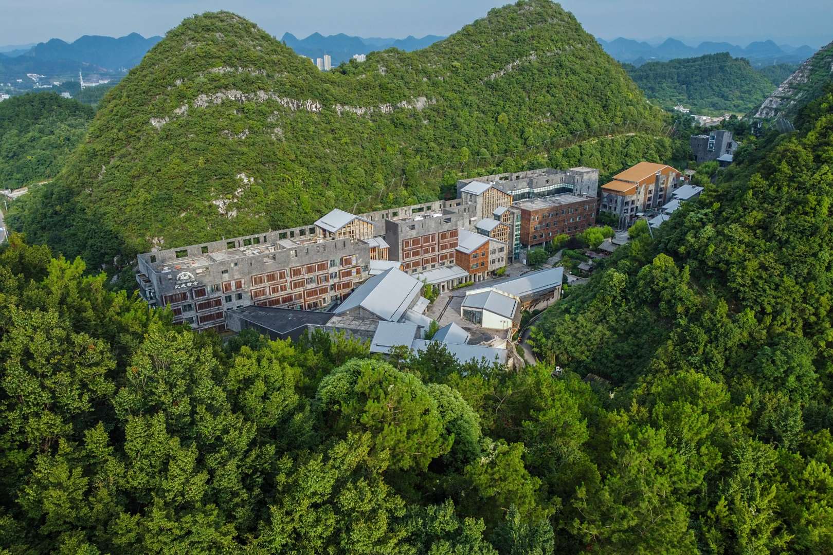 十里河滩·孔学堂大成精舍酒店