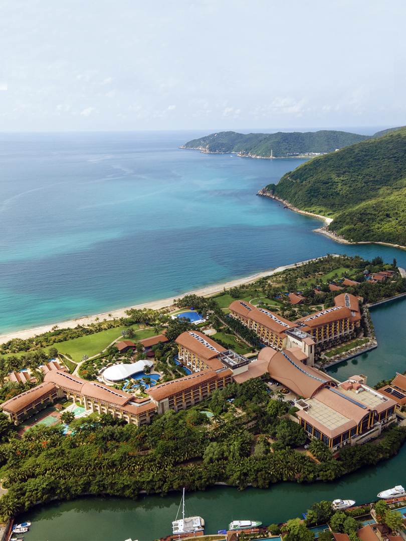 三亚亚龙湾瑞吉度假酒店