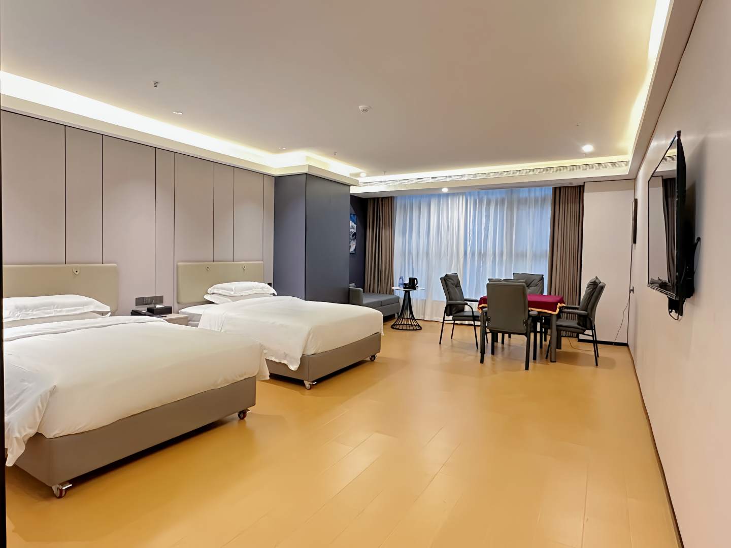 悦·雅朵酒店(恒生壹号广场店)