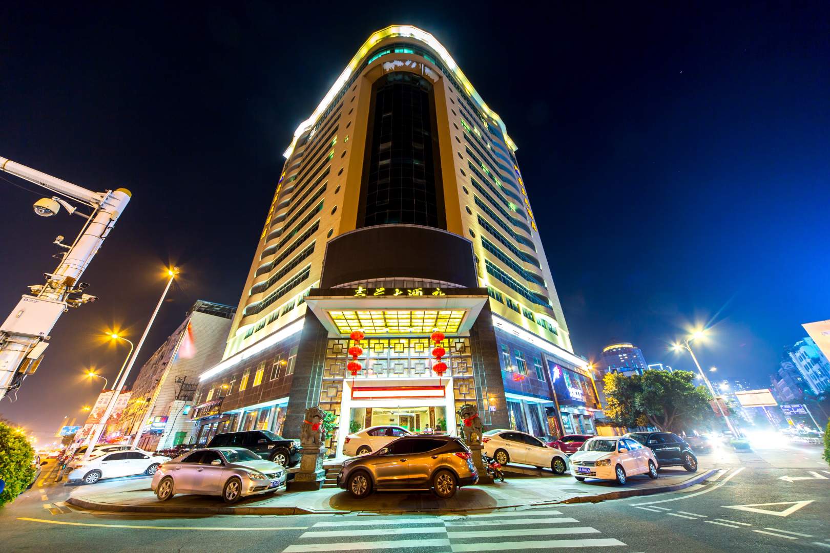 壶兰大酒店