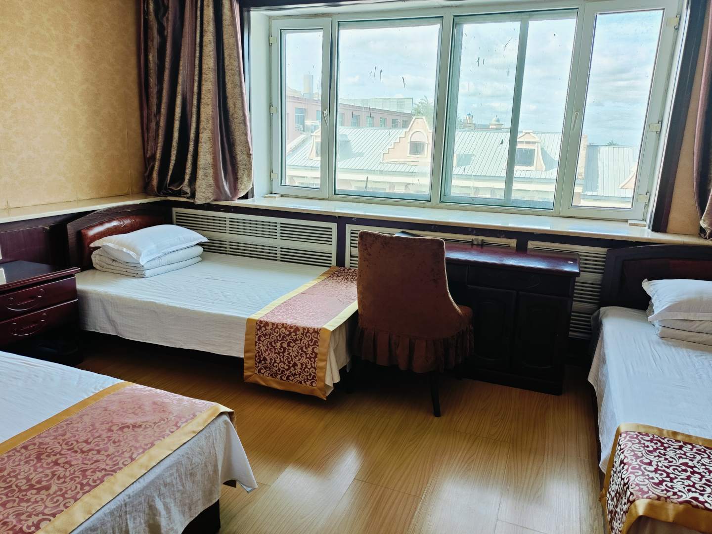鑫飞如旅店