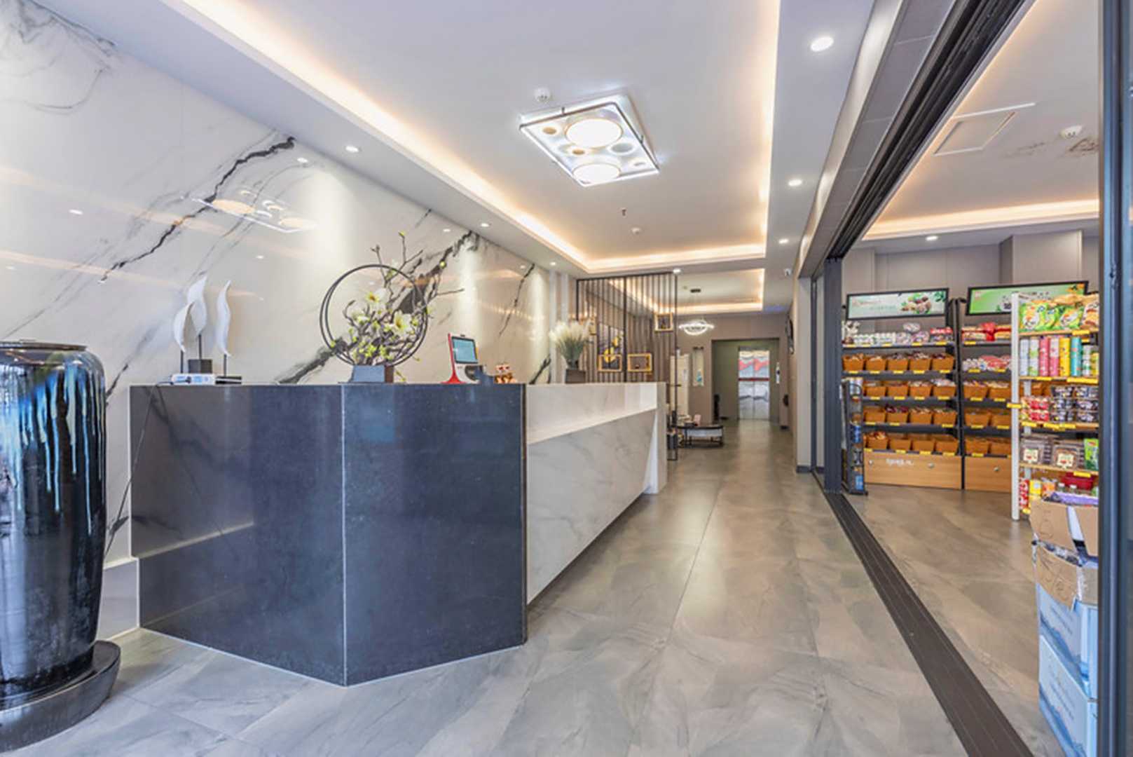 逸·酒店(临沂泰盛广场店)
