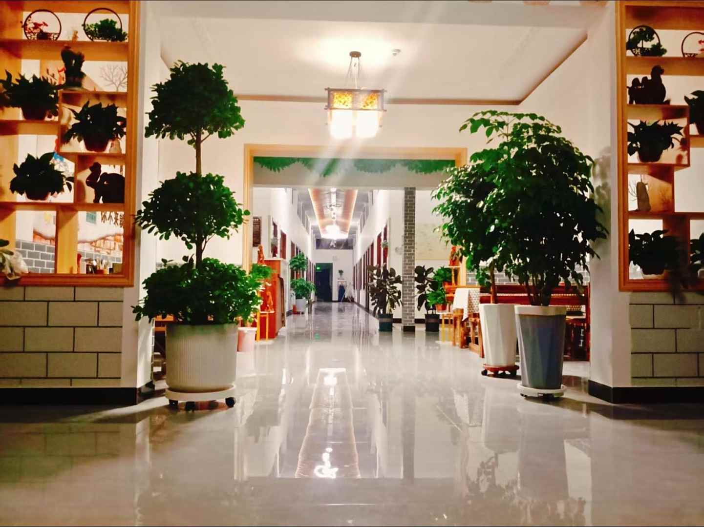 长鸿客栈(敦煌莫高窟店)