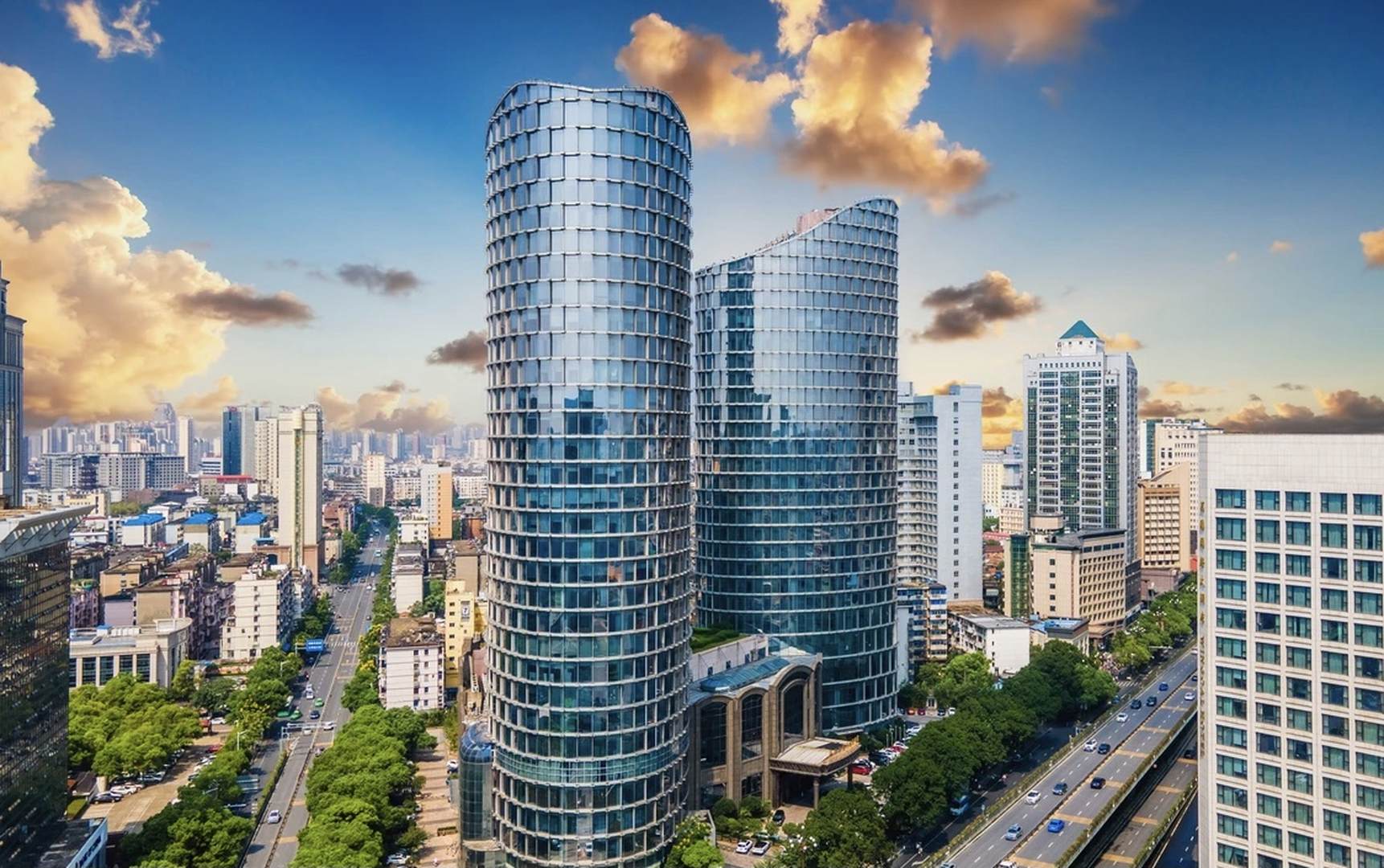 南昌嘉莱特精典国际酒店(八一广场武商店)