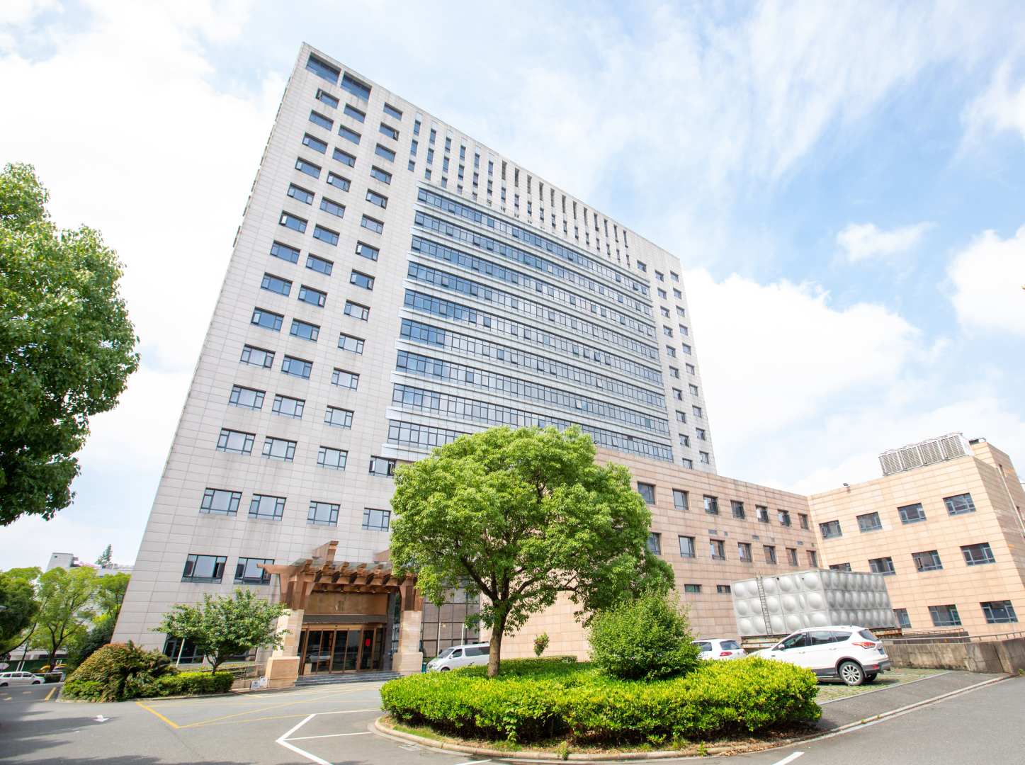 海纳百川大酒店