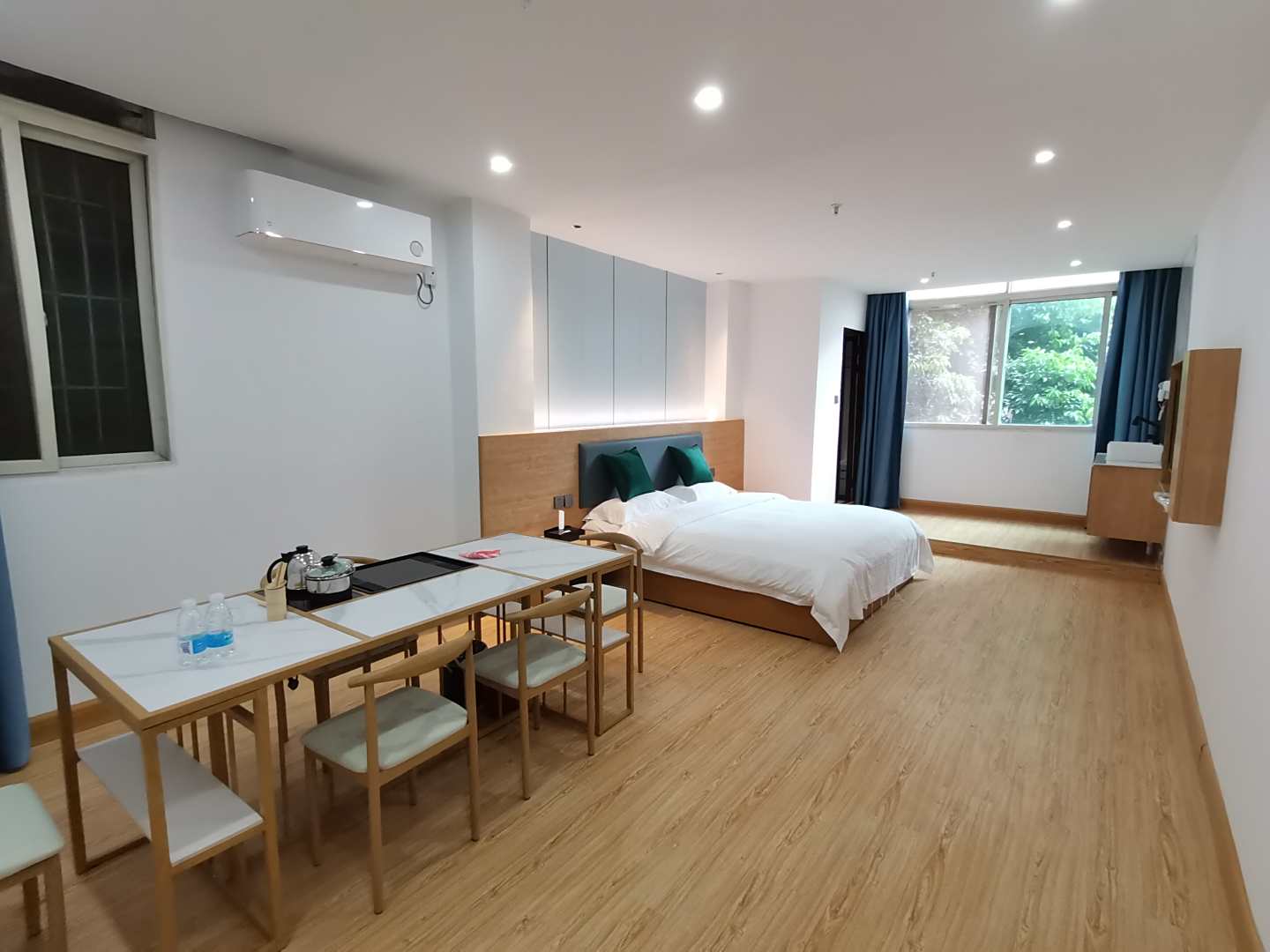 OYO瑞阁商务酒店(东山路玉桥大厦店)