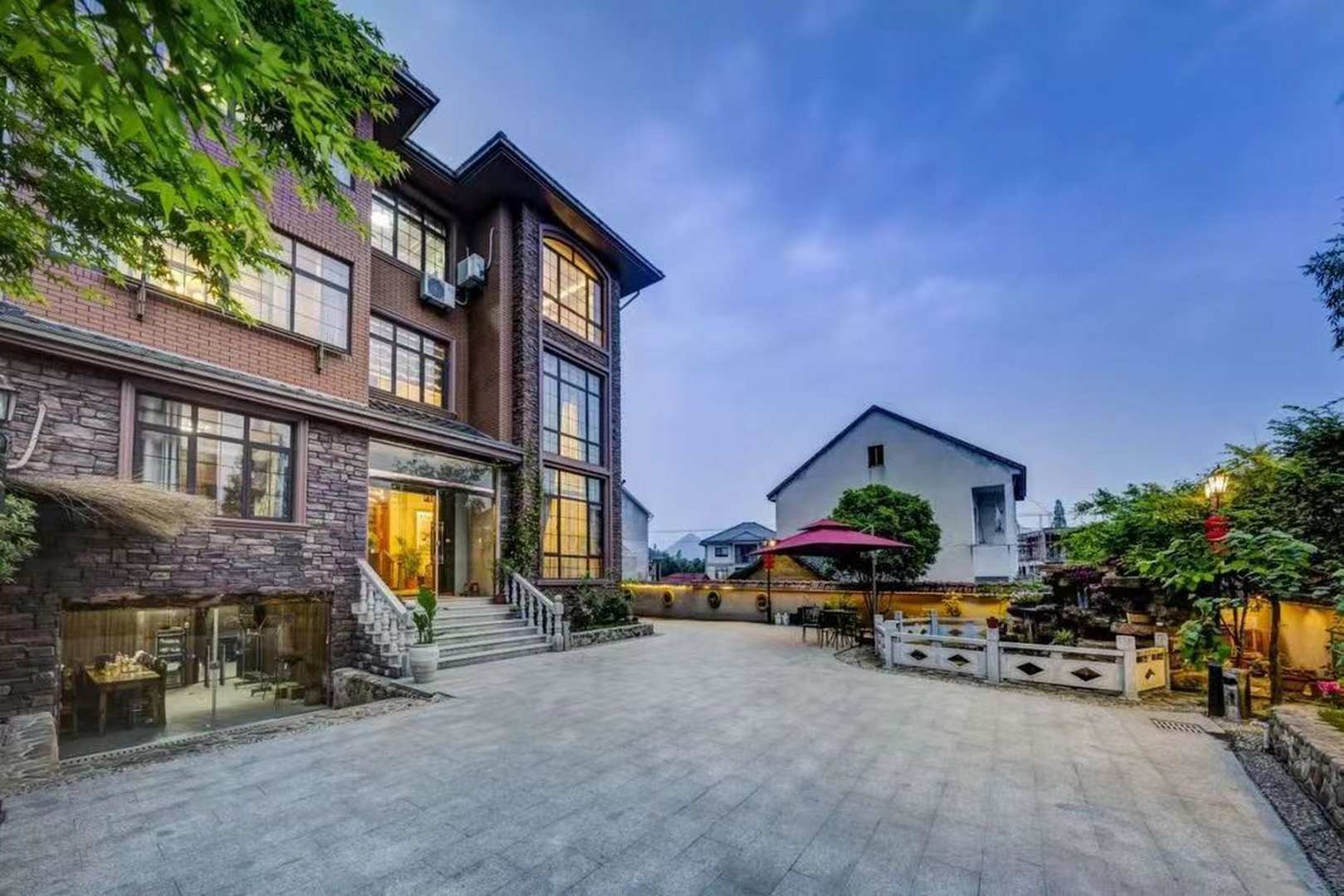 永连山居