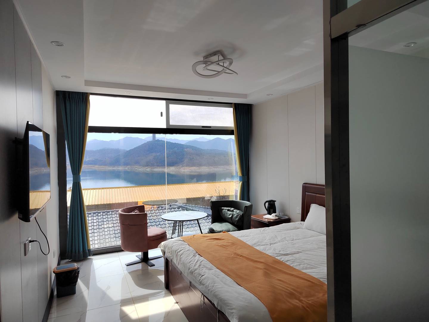 金海湖多富人家