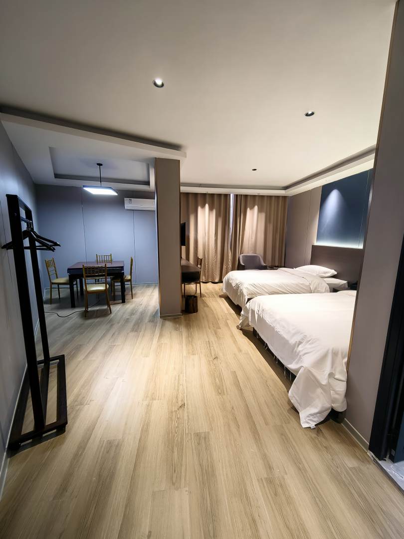 维希新香海酒店