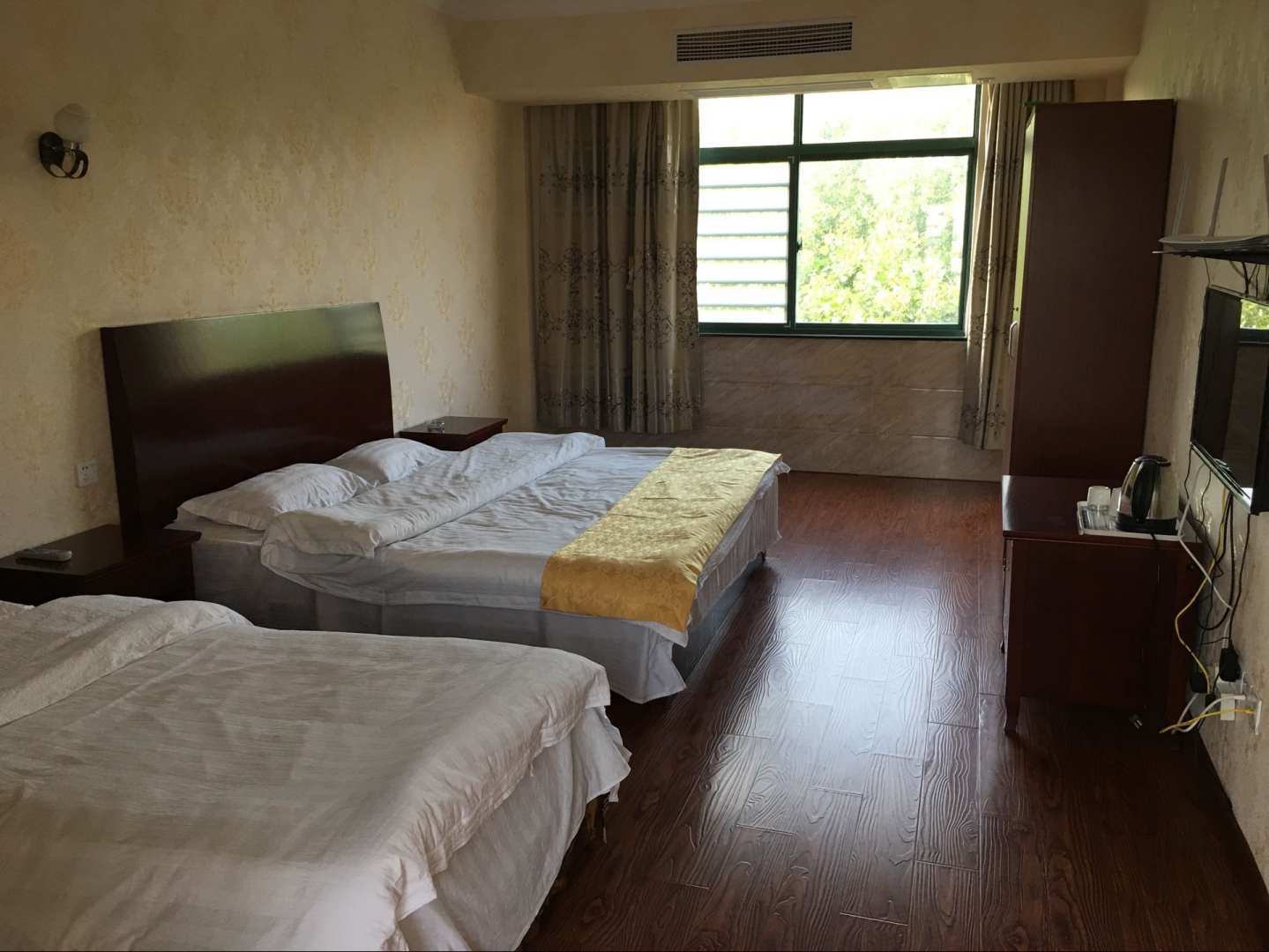 万渔山庄