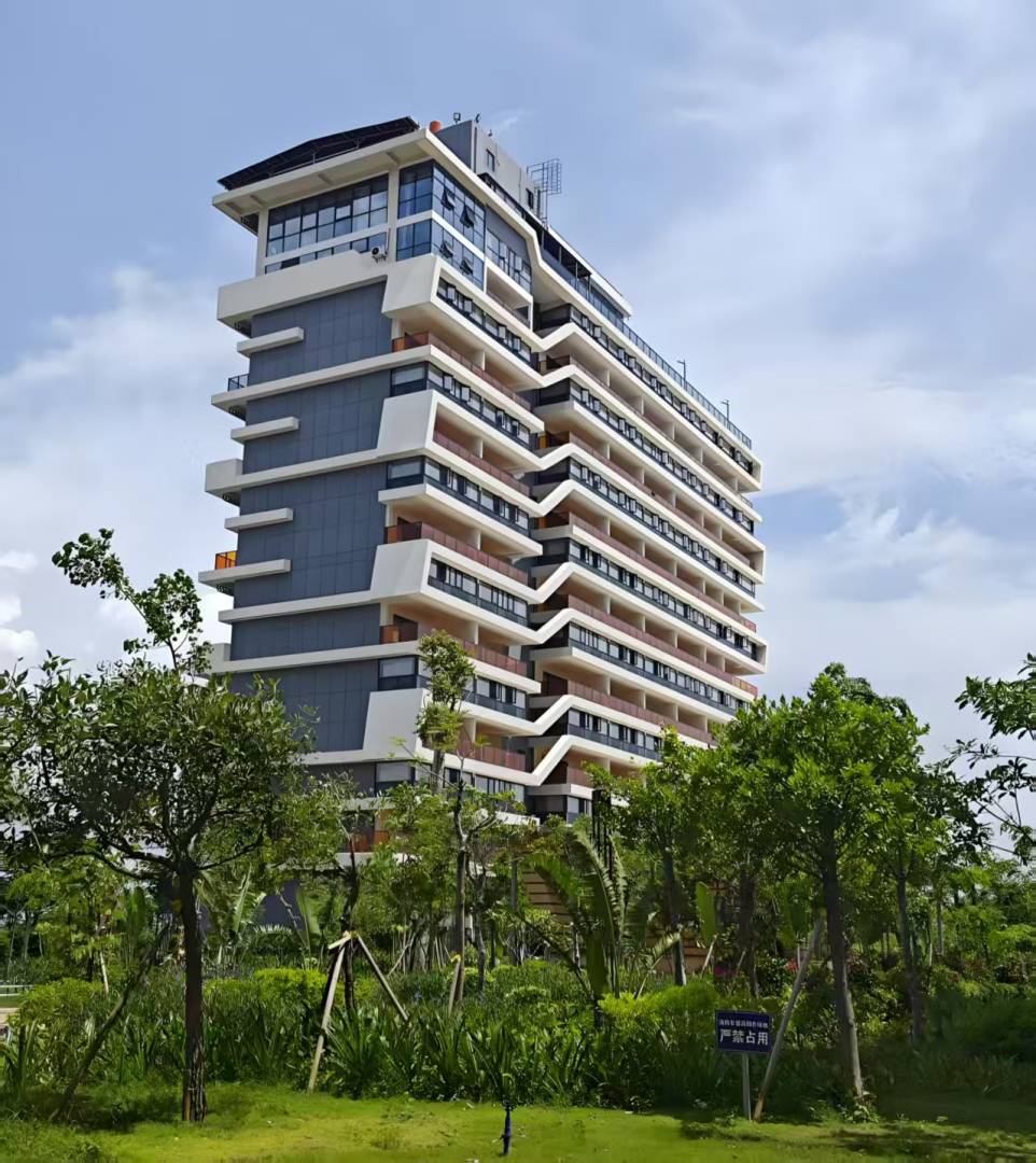 海棠湾罗岚酒店