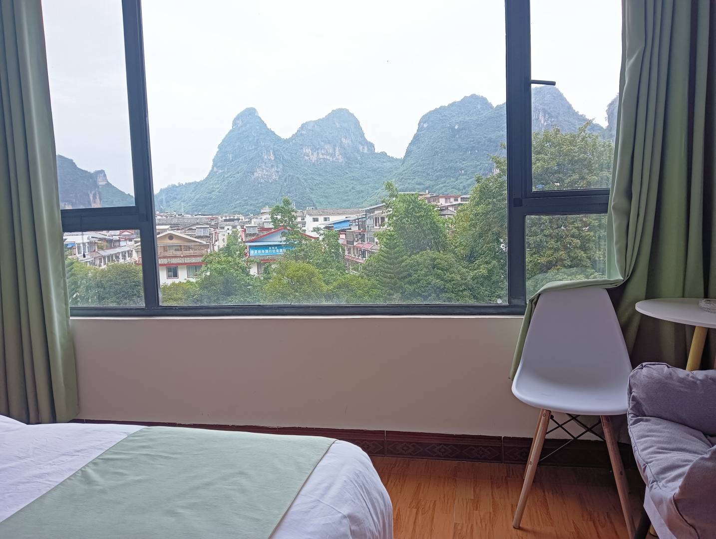 阳朔斑驳客栈