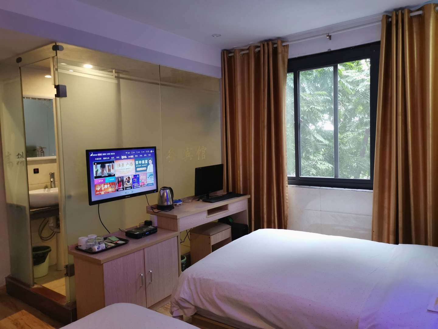 南宁高科宾馆(动物园地铁站店)