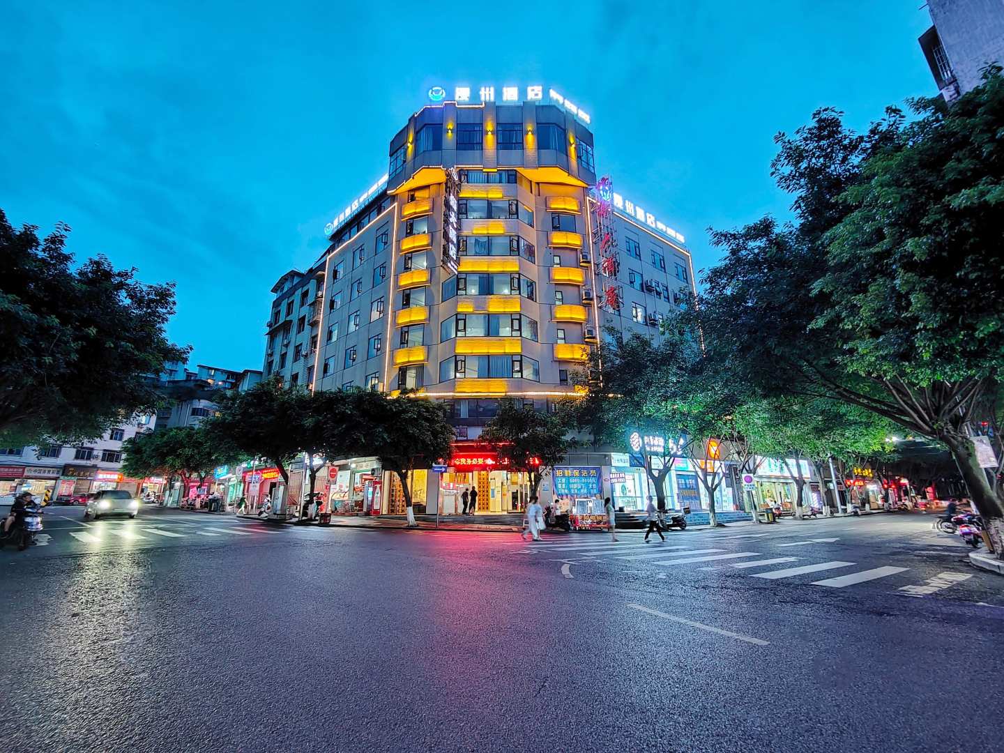漫州酒店(长宁竹海店)
