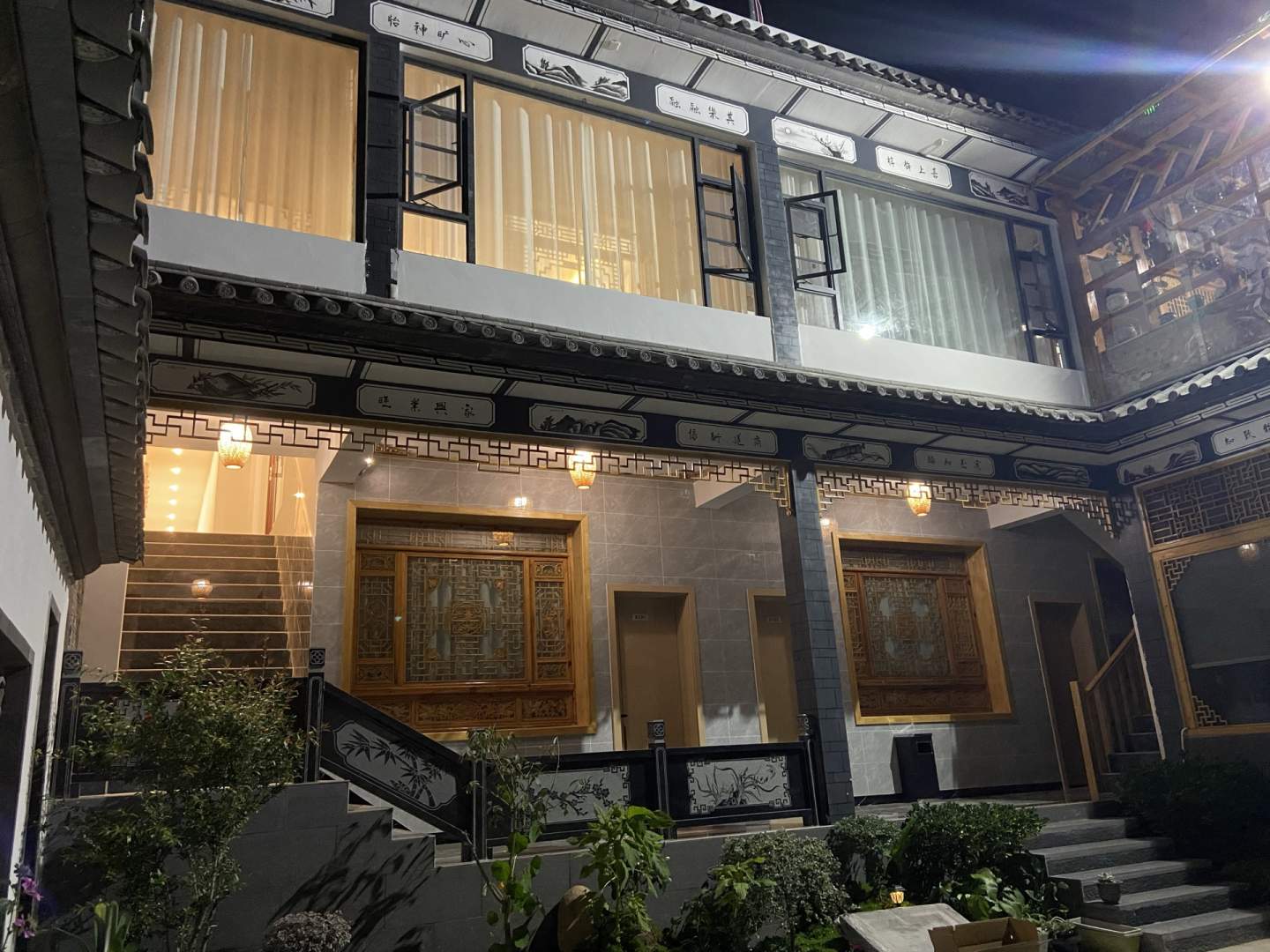 兰坪君兰客栈