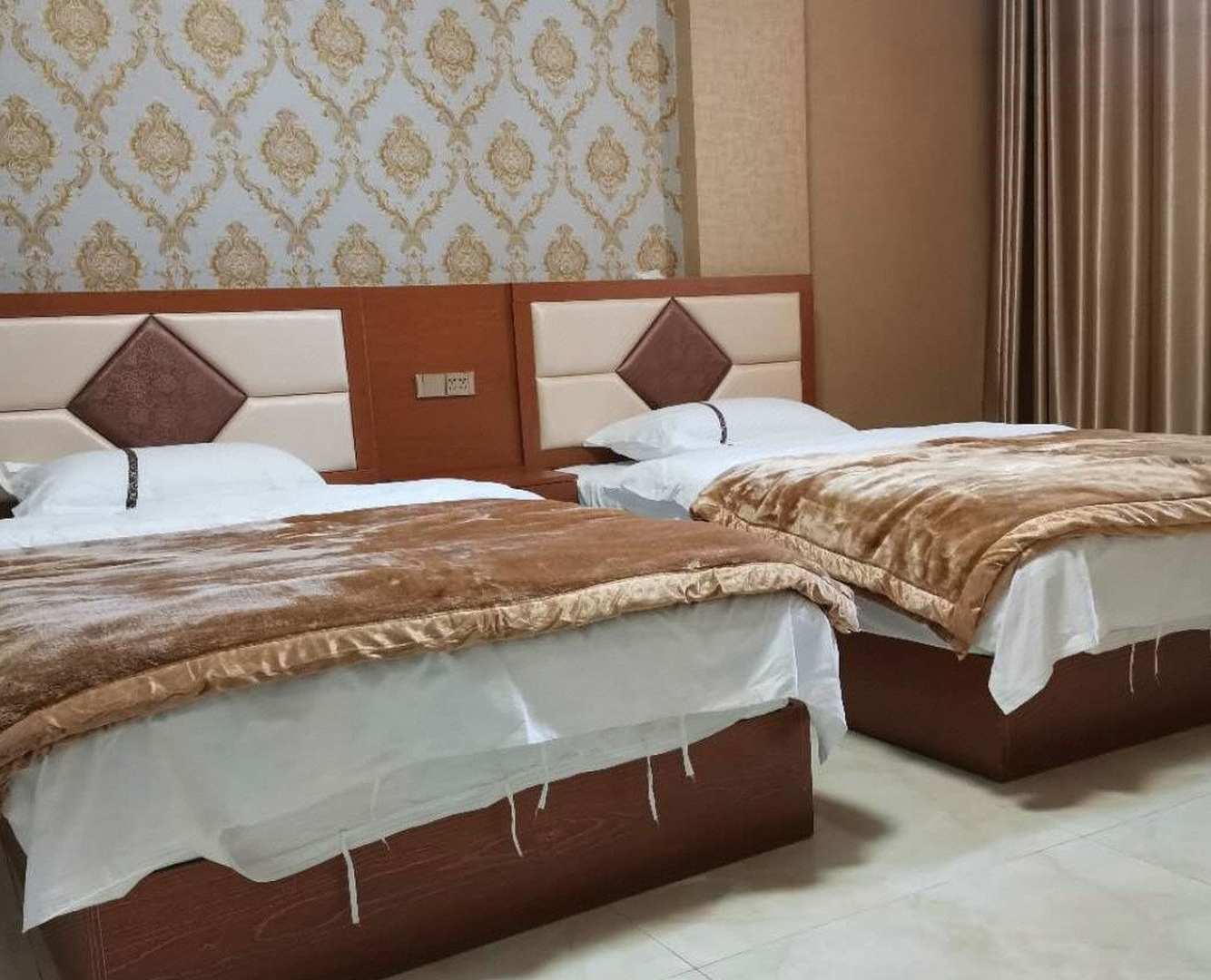 鲁甸佳缘宾馆