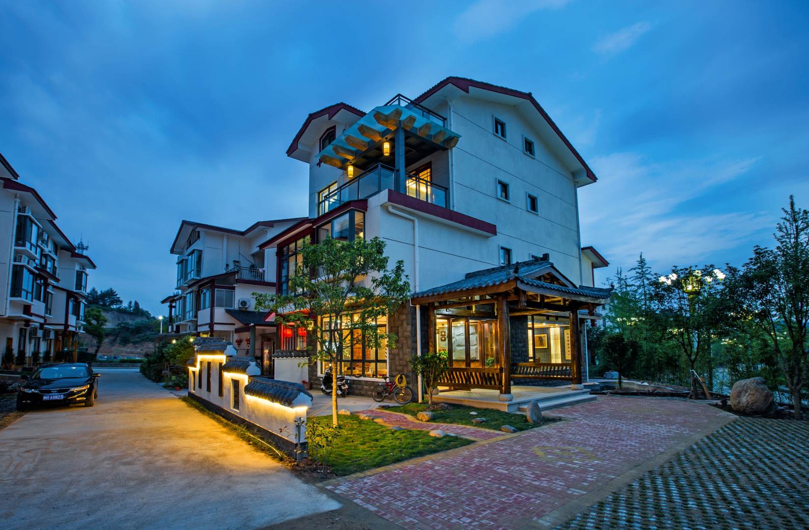 武夷山岩露民宿(G1514宁上高速分店)