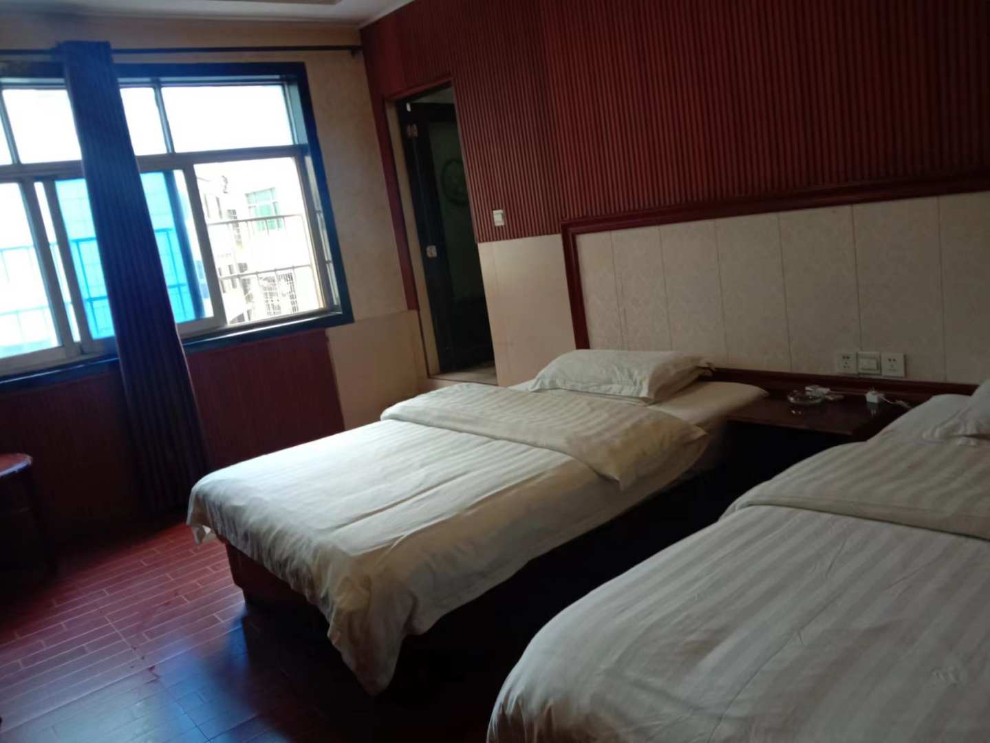 鸿兴家庭宾馆