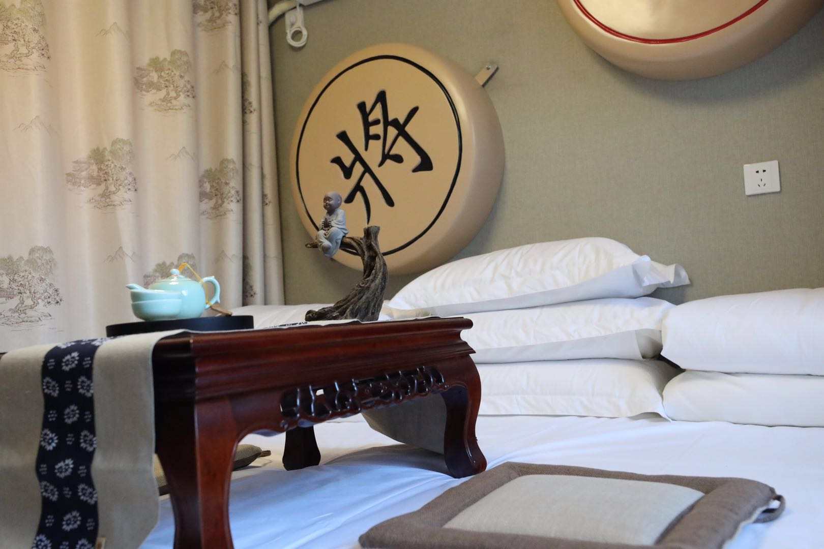 塔罗主题客栈