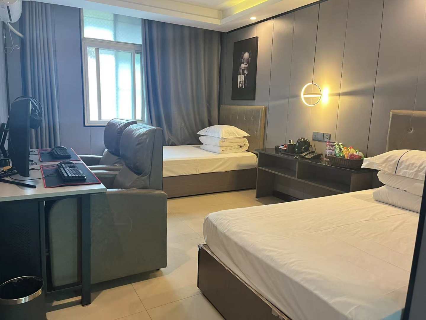 怀南暴利熊酒店